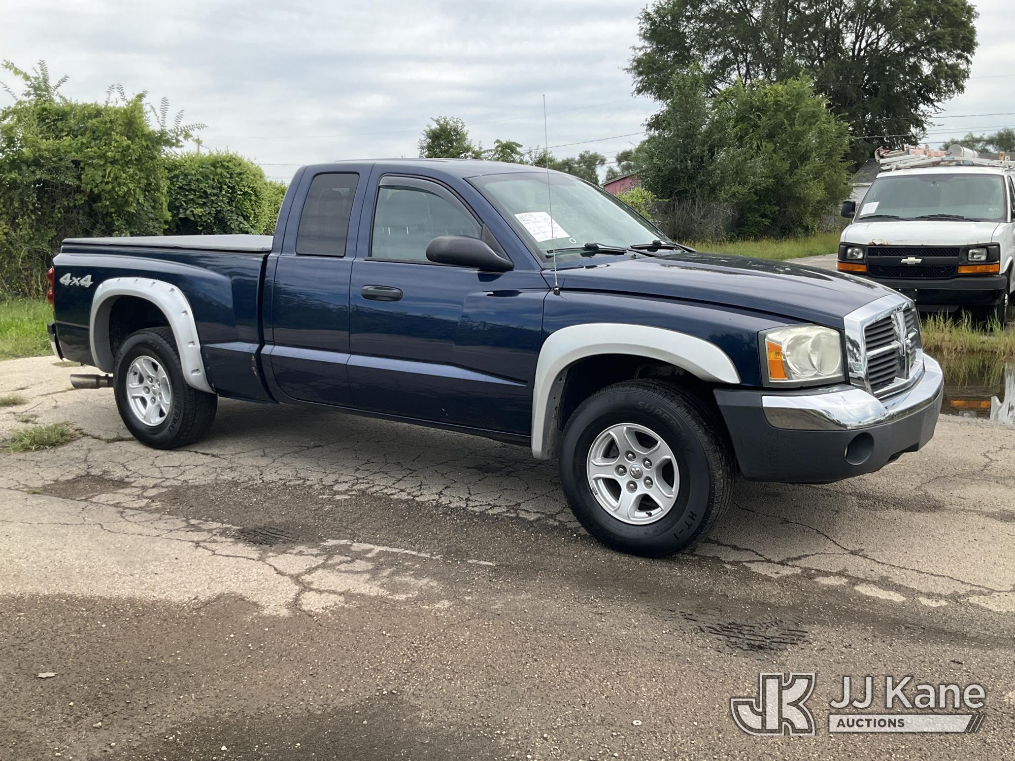 2005 Dodge DAKOTA