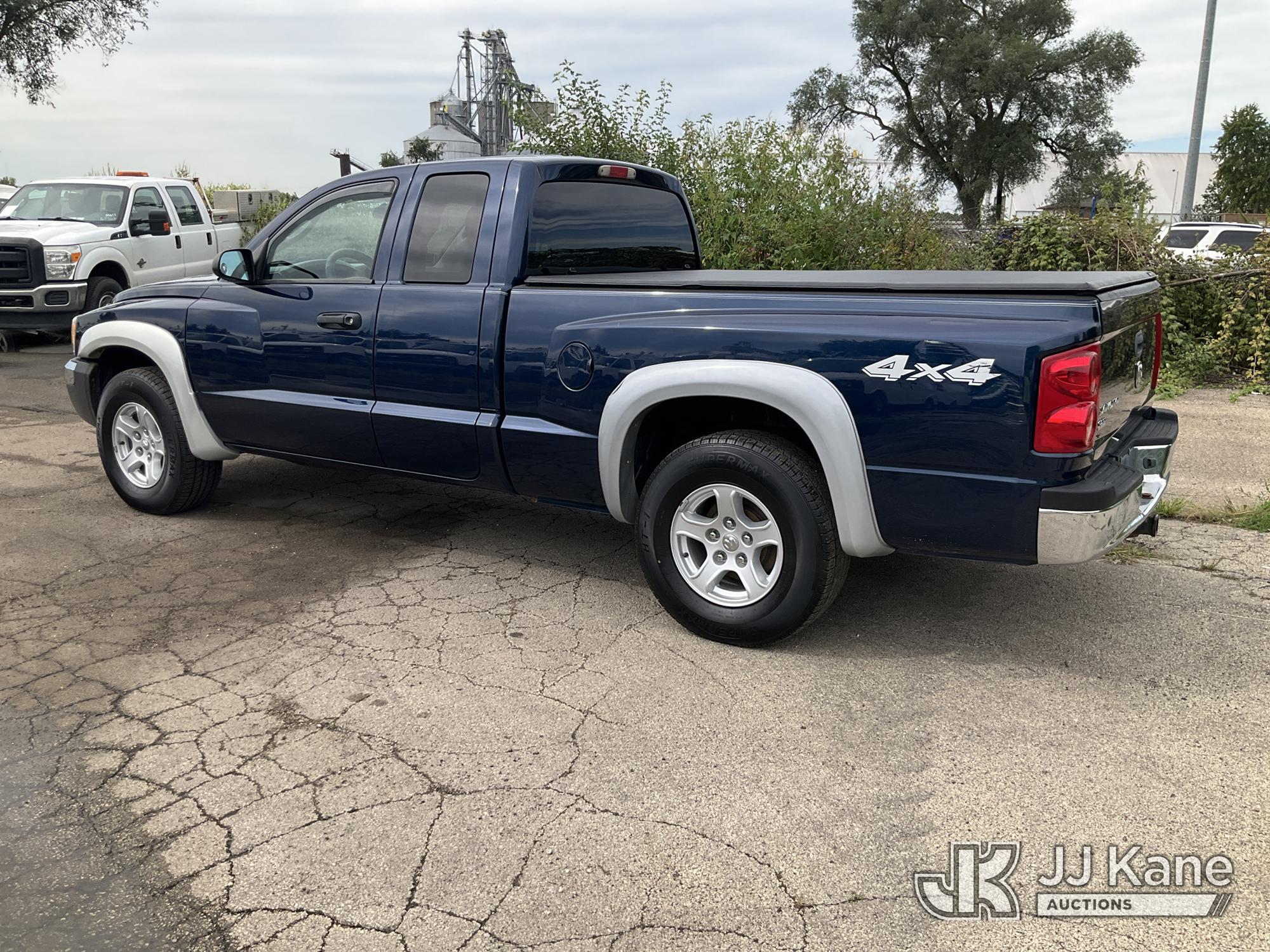 2005 Dodge DAKOTA