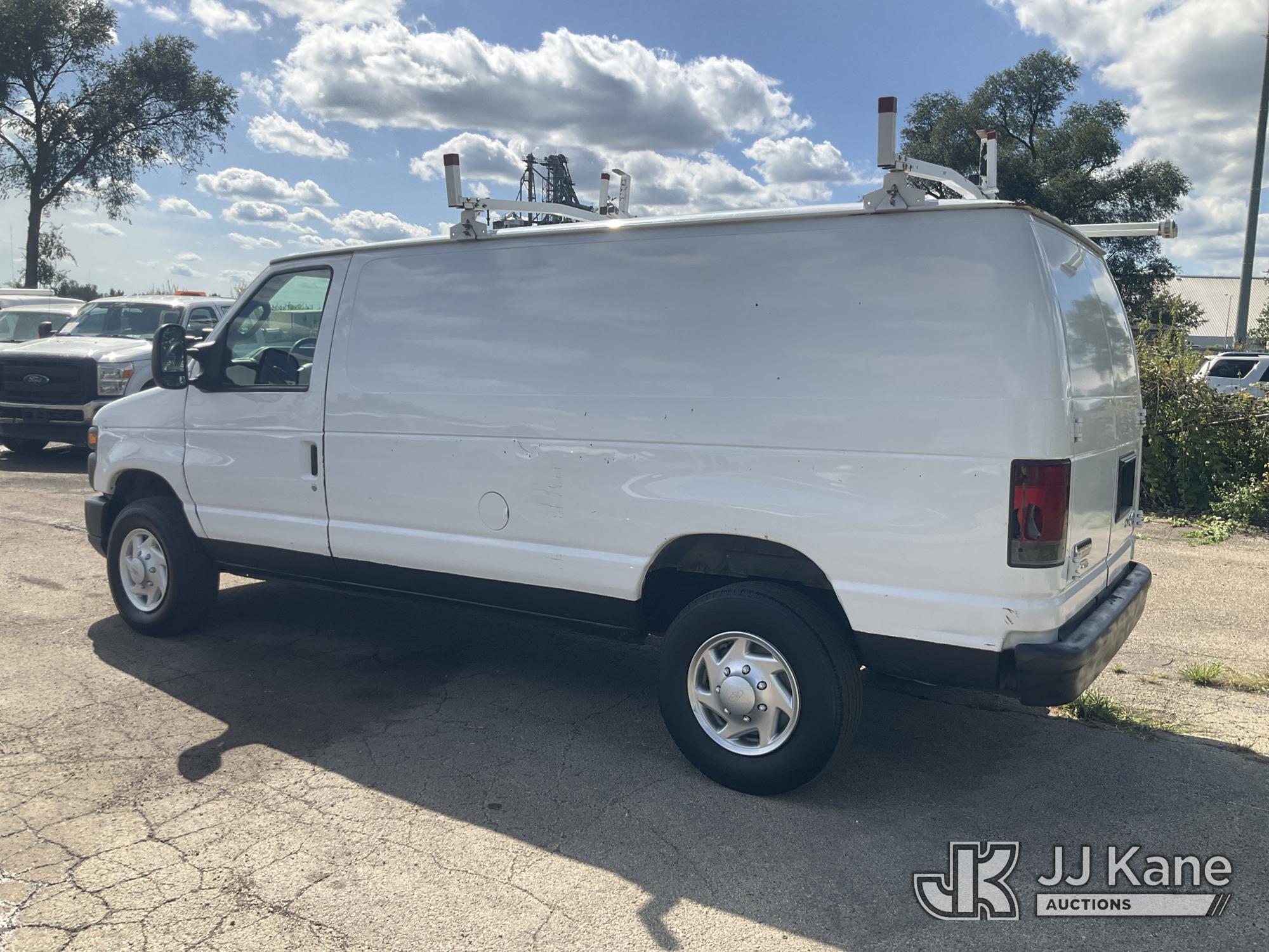 2013 Ford E350