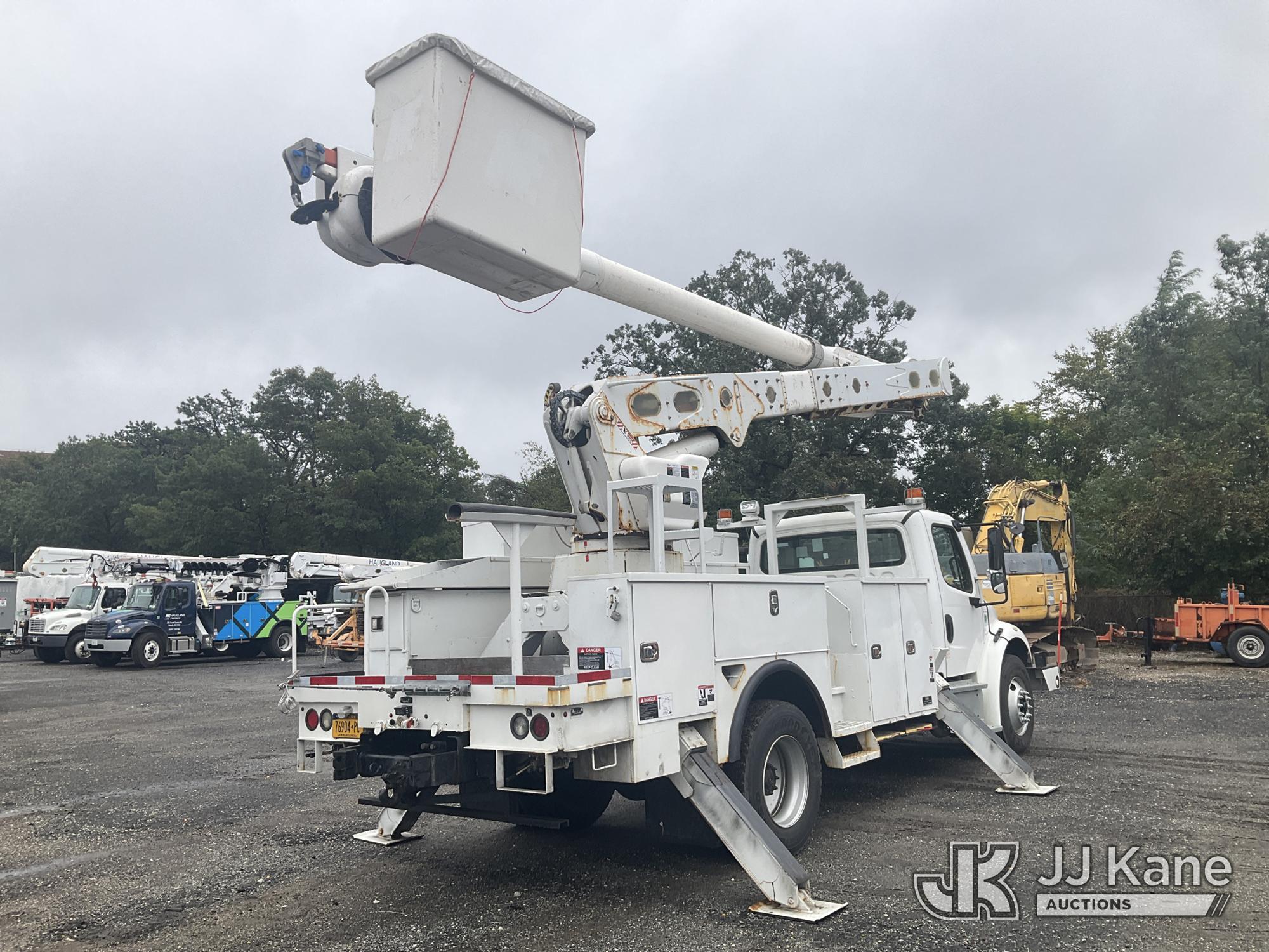 2017 Freightliner M2 106