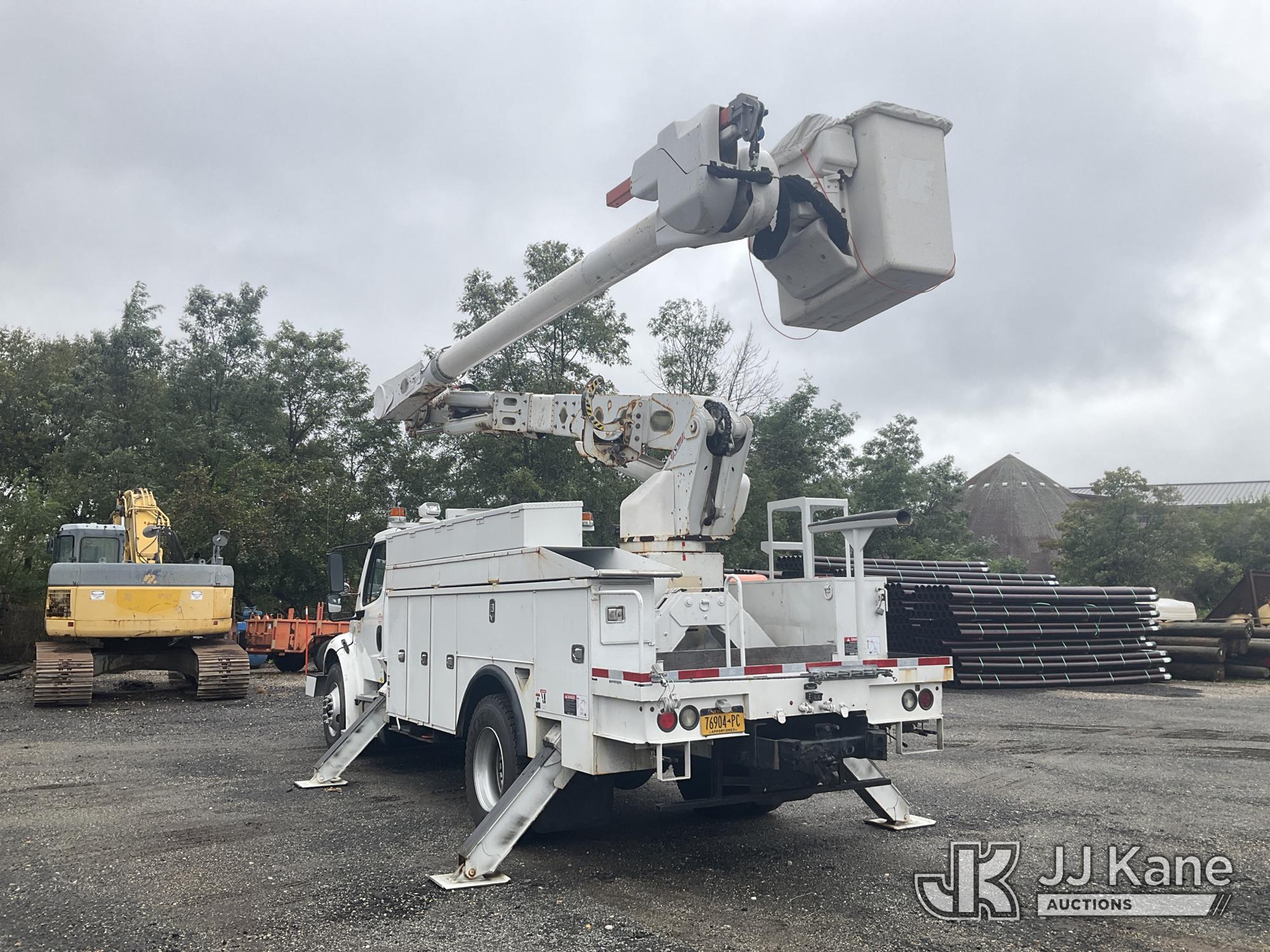 2017 Freightliner M2 106