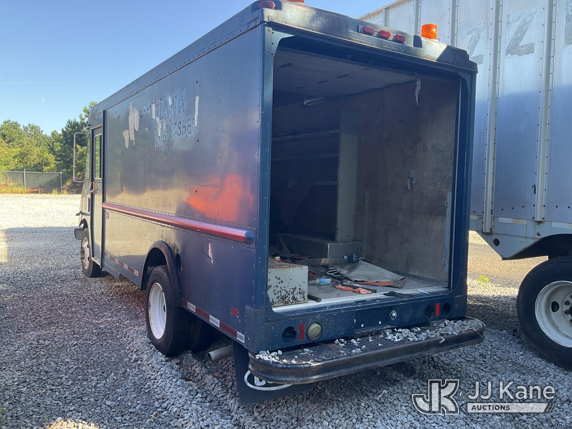 2005 Workhorse P42