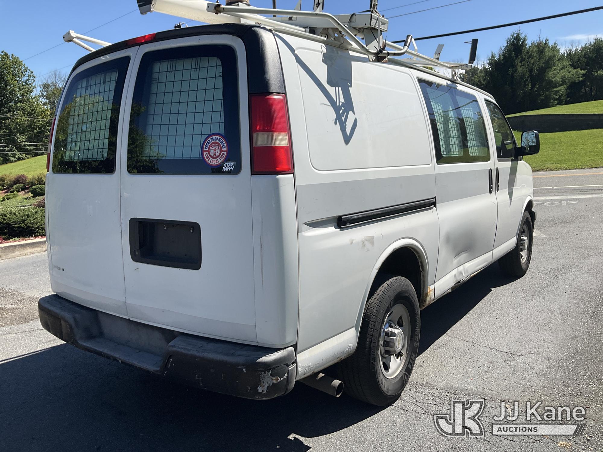 2011 Chevrolet Express G2500