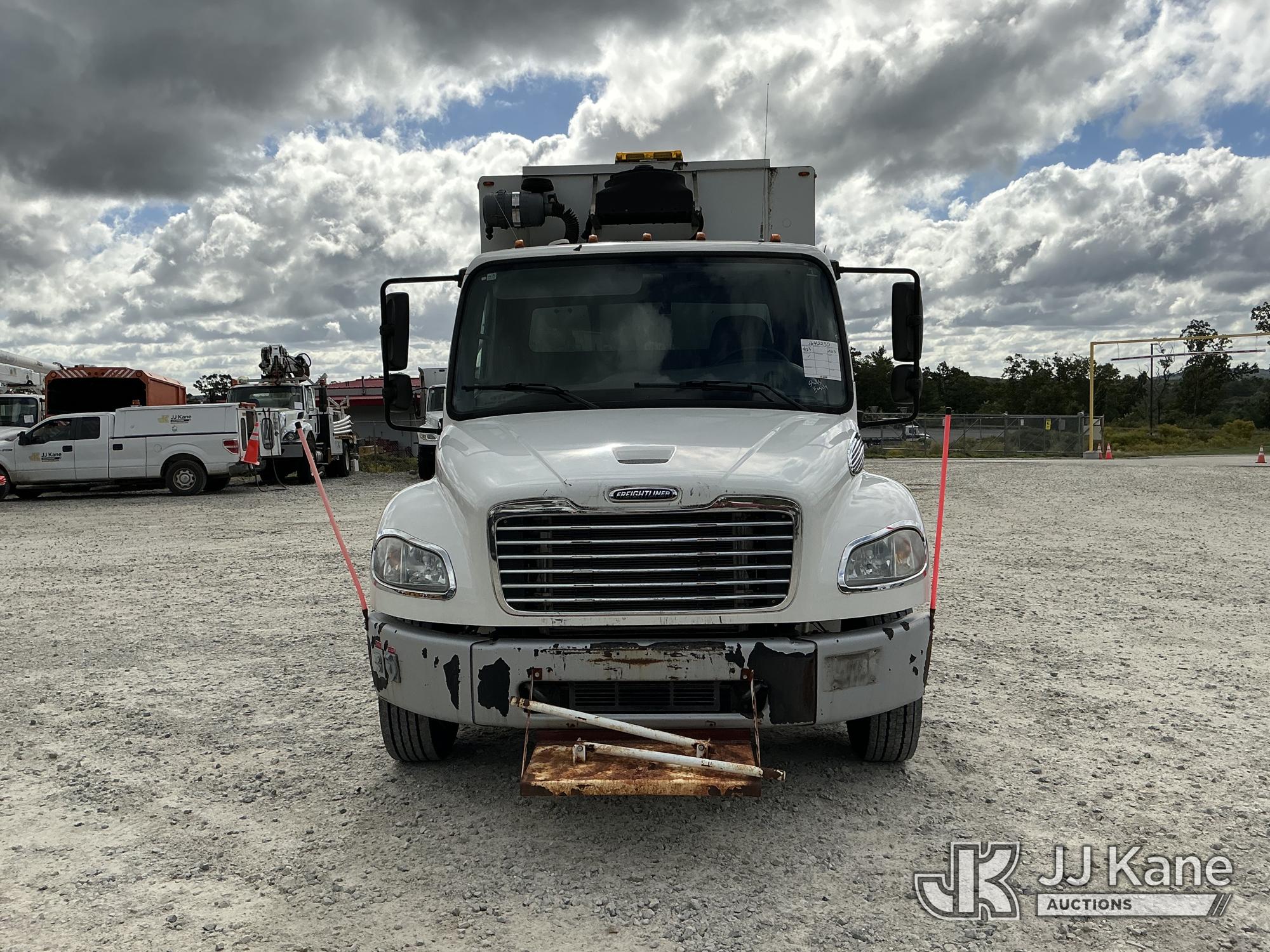 2013 Freightliner M2 106