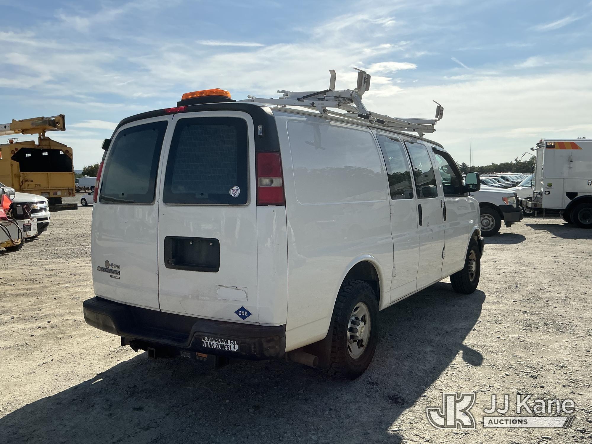 2013 Chevrolet EXPRESS G3500