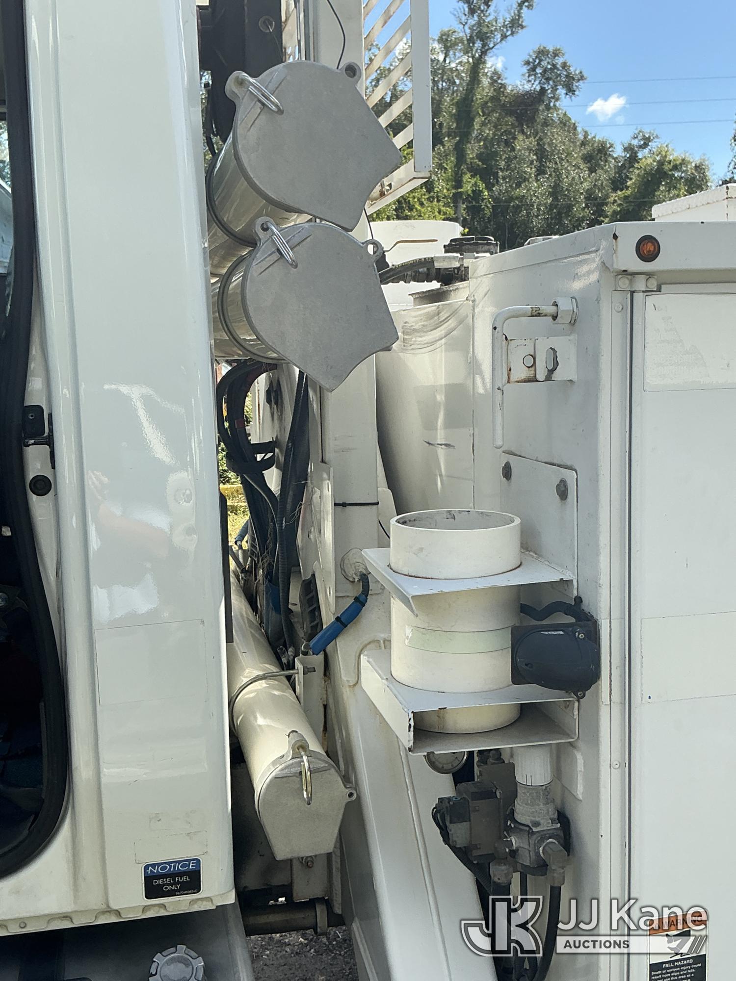 2019 International 4300