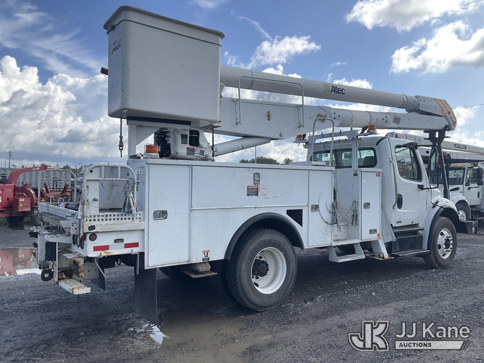 2012 Freightliner M2 106