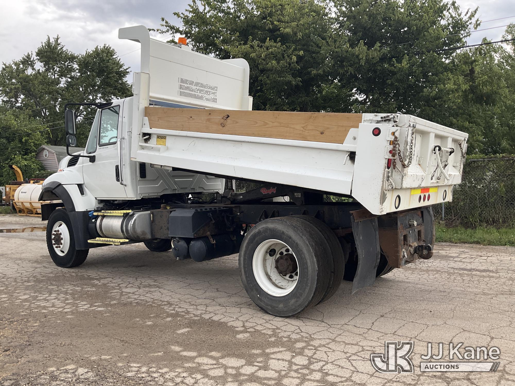 2016 International 7400