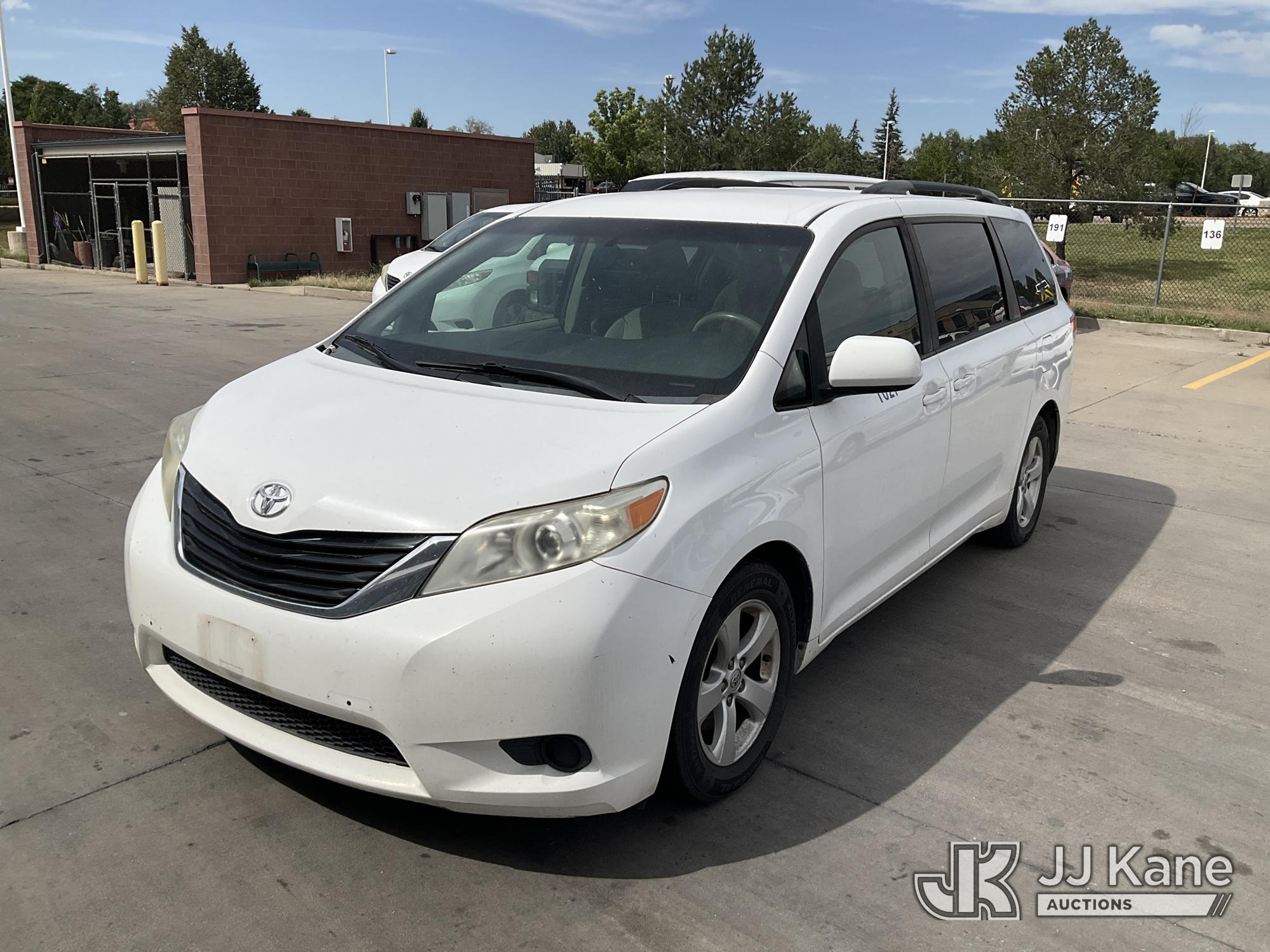 2014 Toyota Sienna