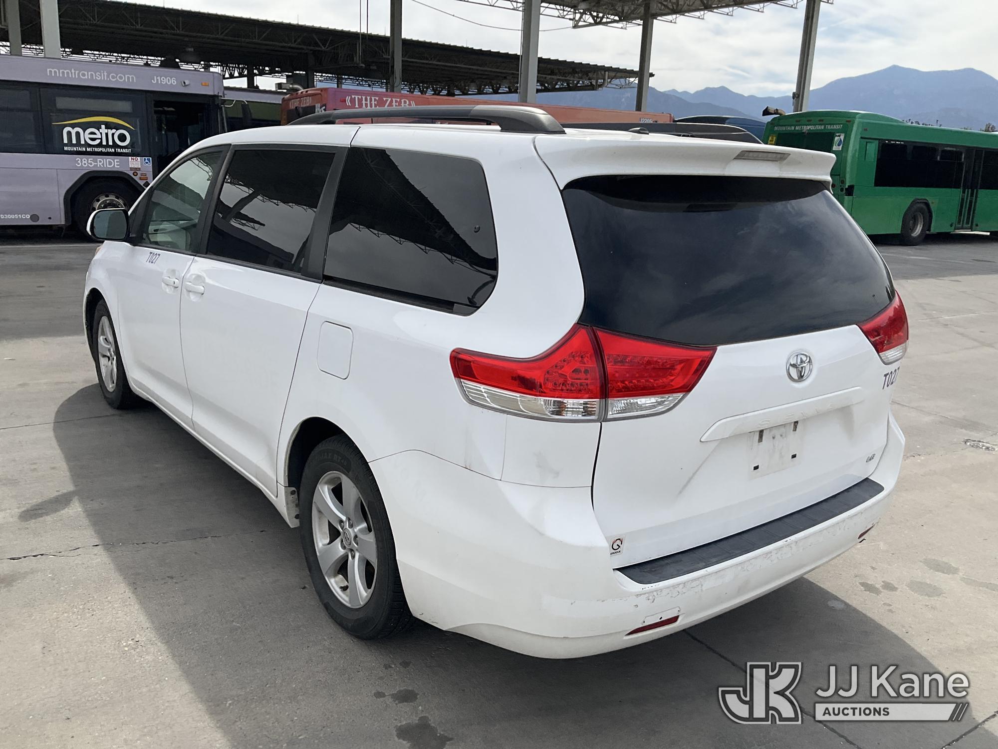 2014 Toyota Sienna