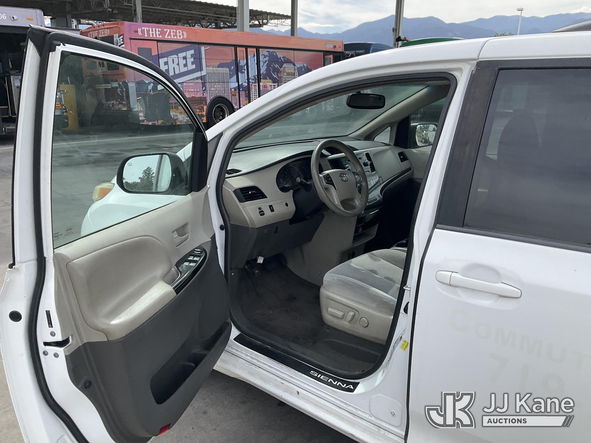2014 Toyota Sienna