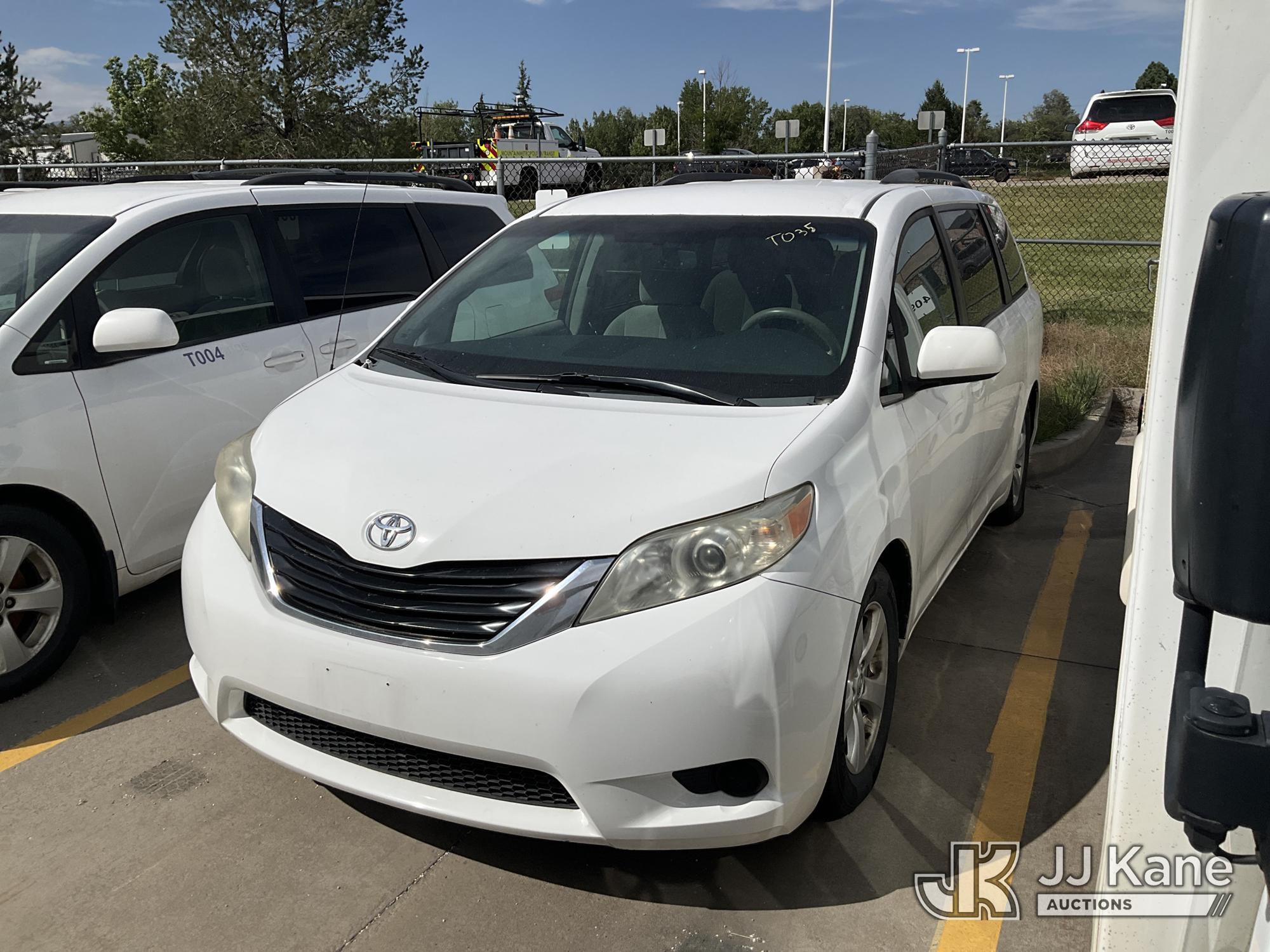 2014 Toyota Sienna