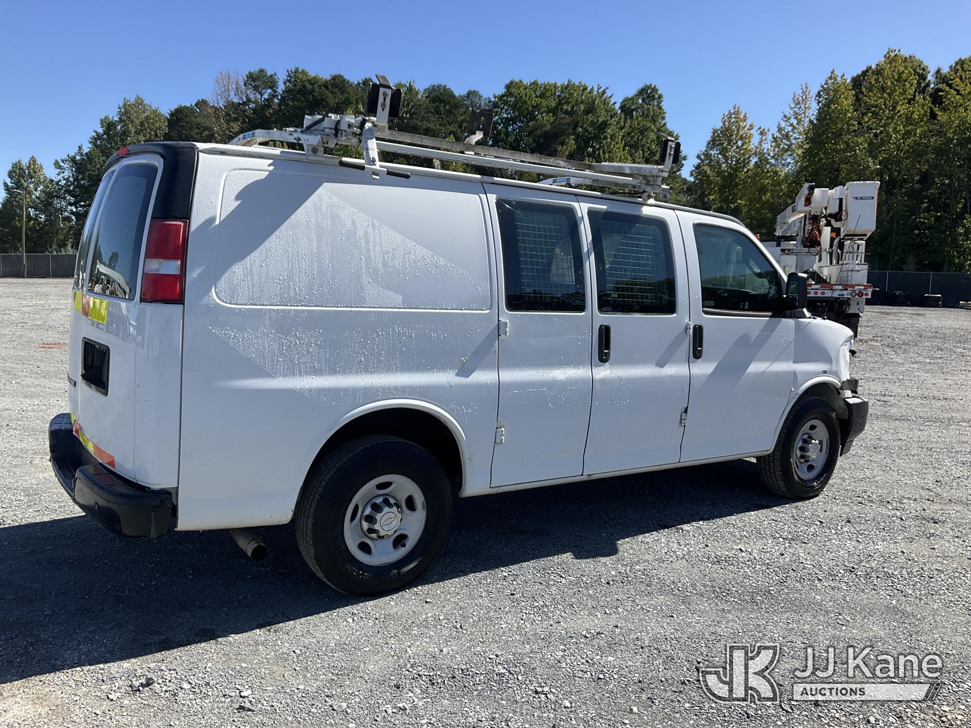 2017 Chevrolet Express G2500