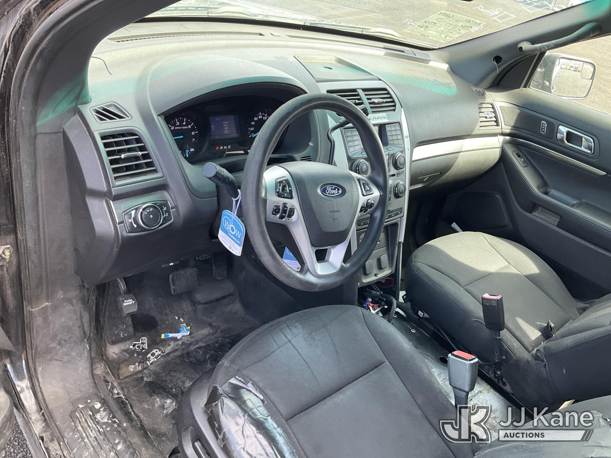 2015 Ford Explorer