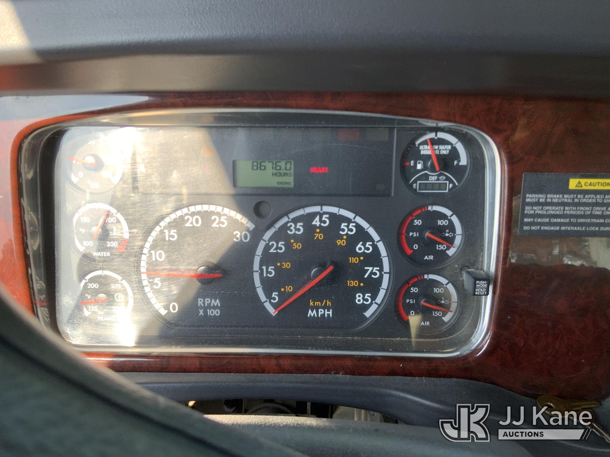 2014 Freightliner 108SD