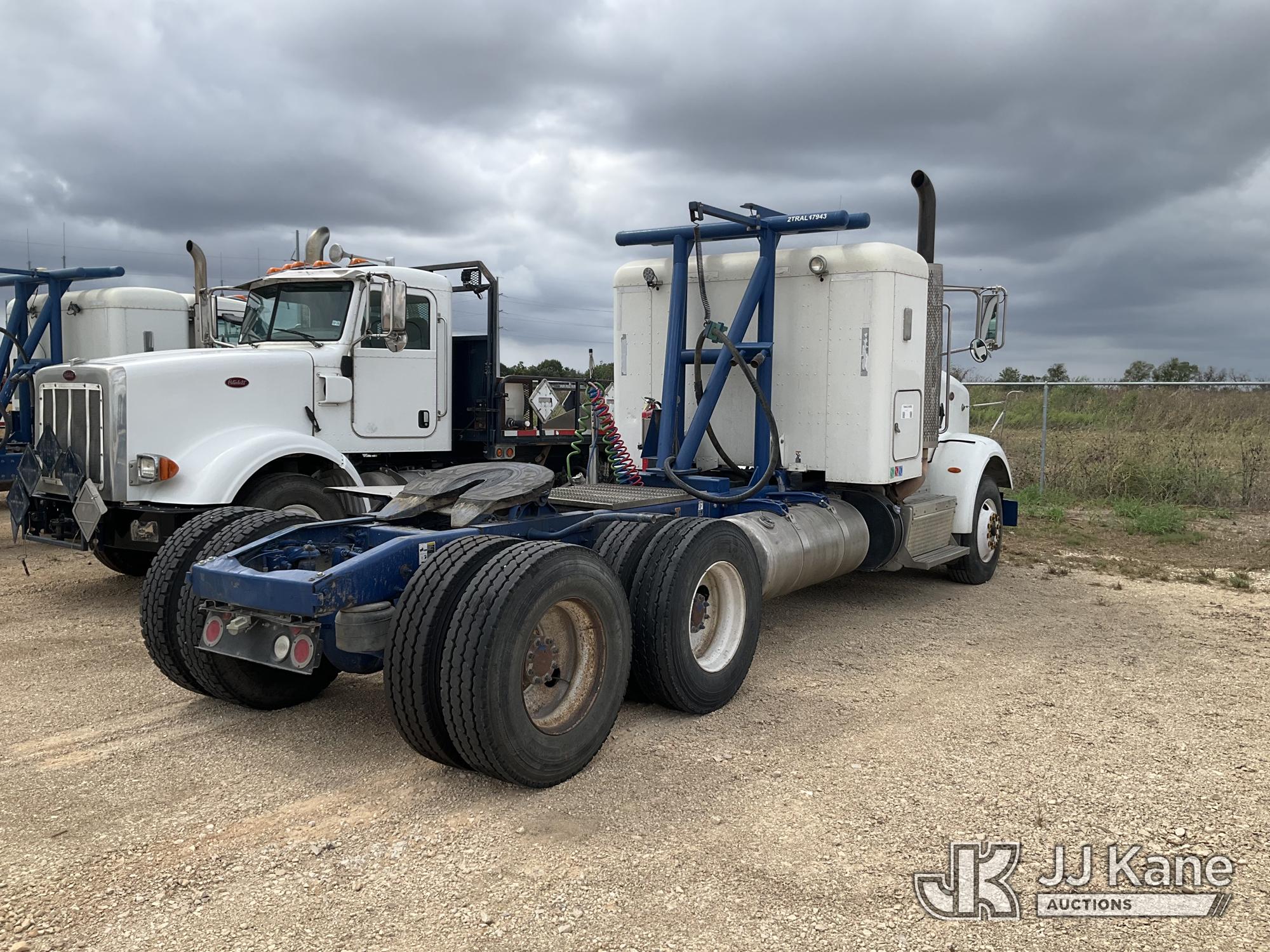 2013 Peterbilt 365