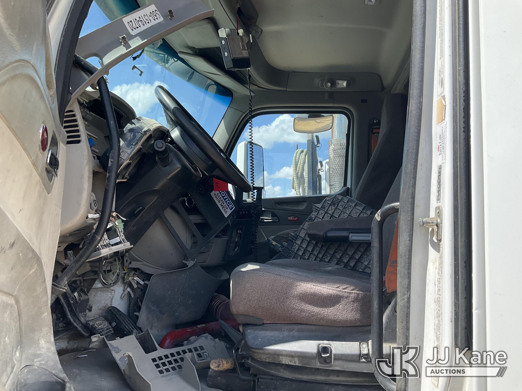2019 Peterbilt 567