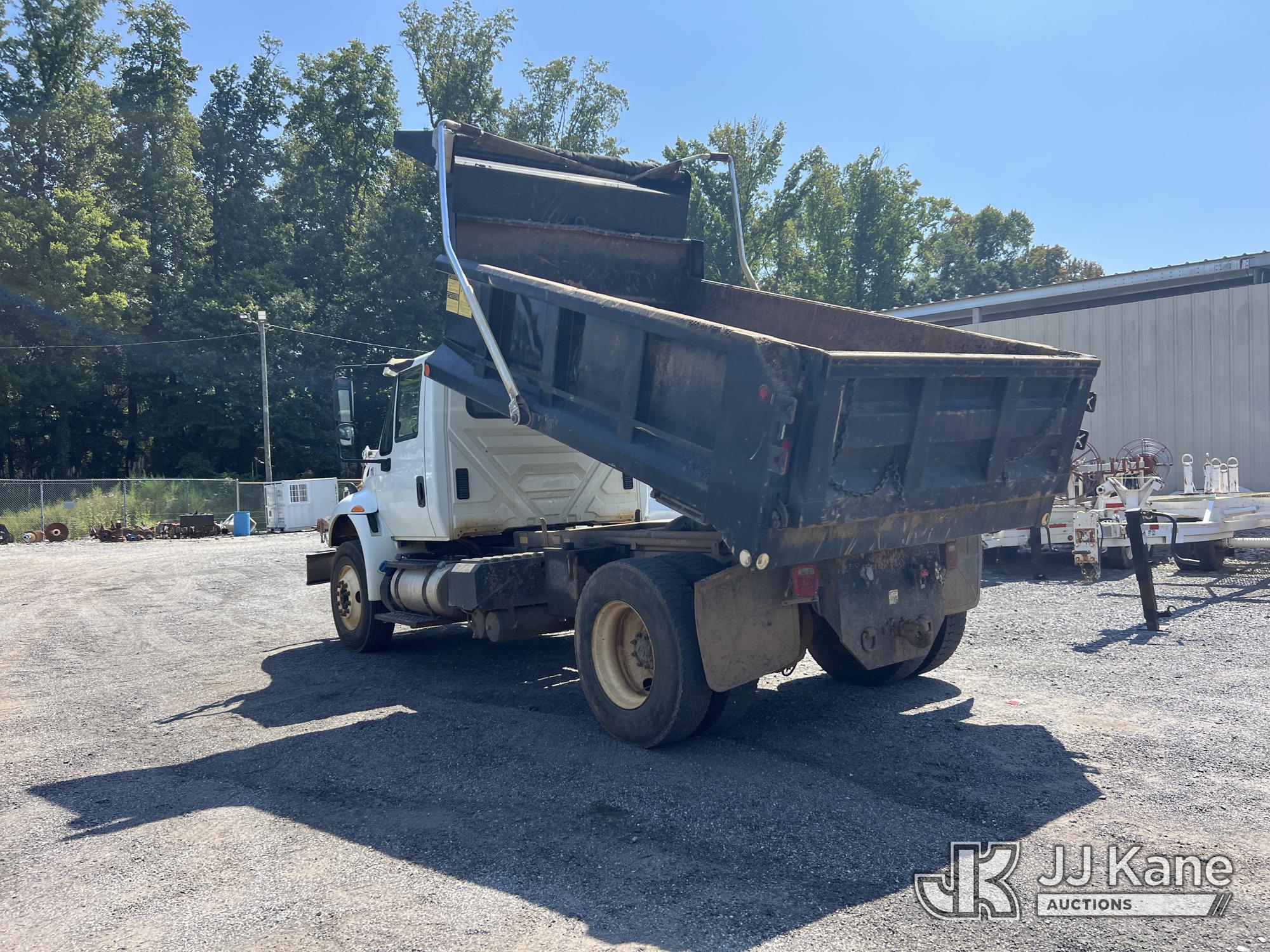 2017 International DuraStar 4400