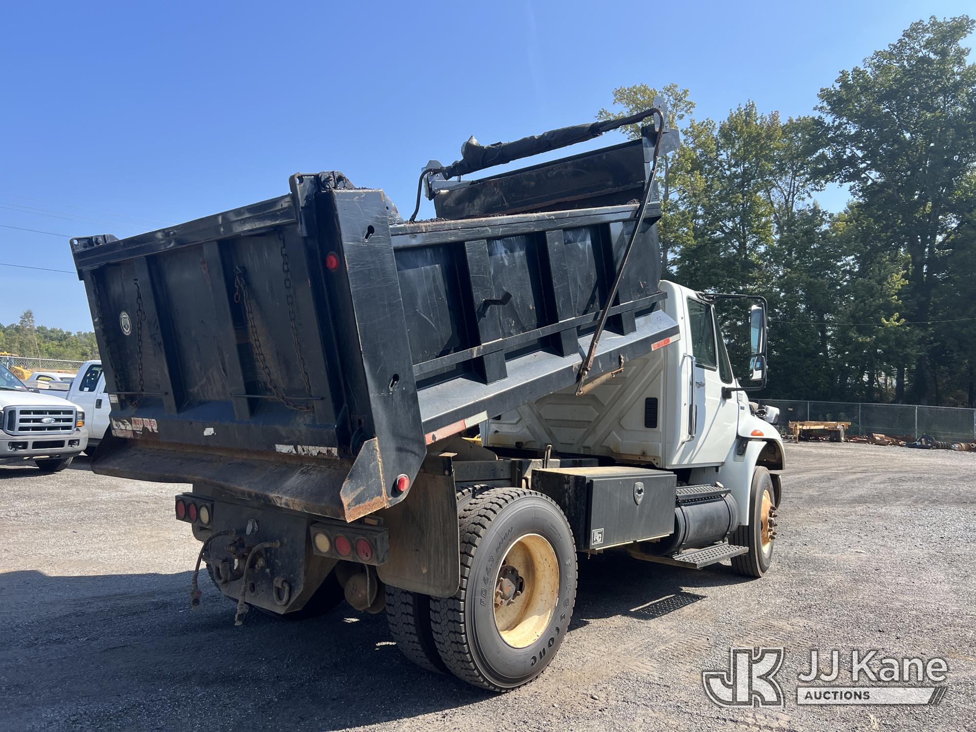 2010 International 4400