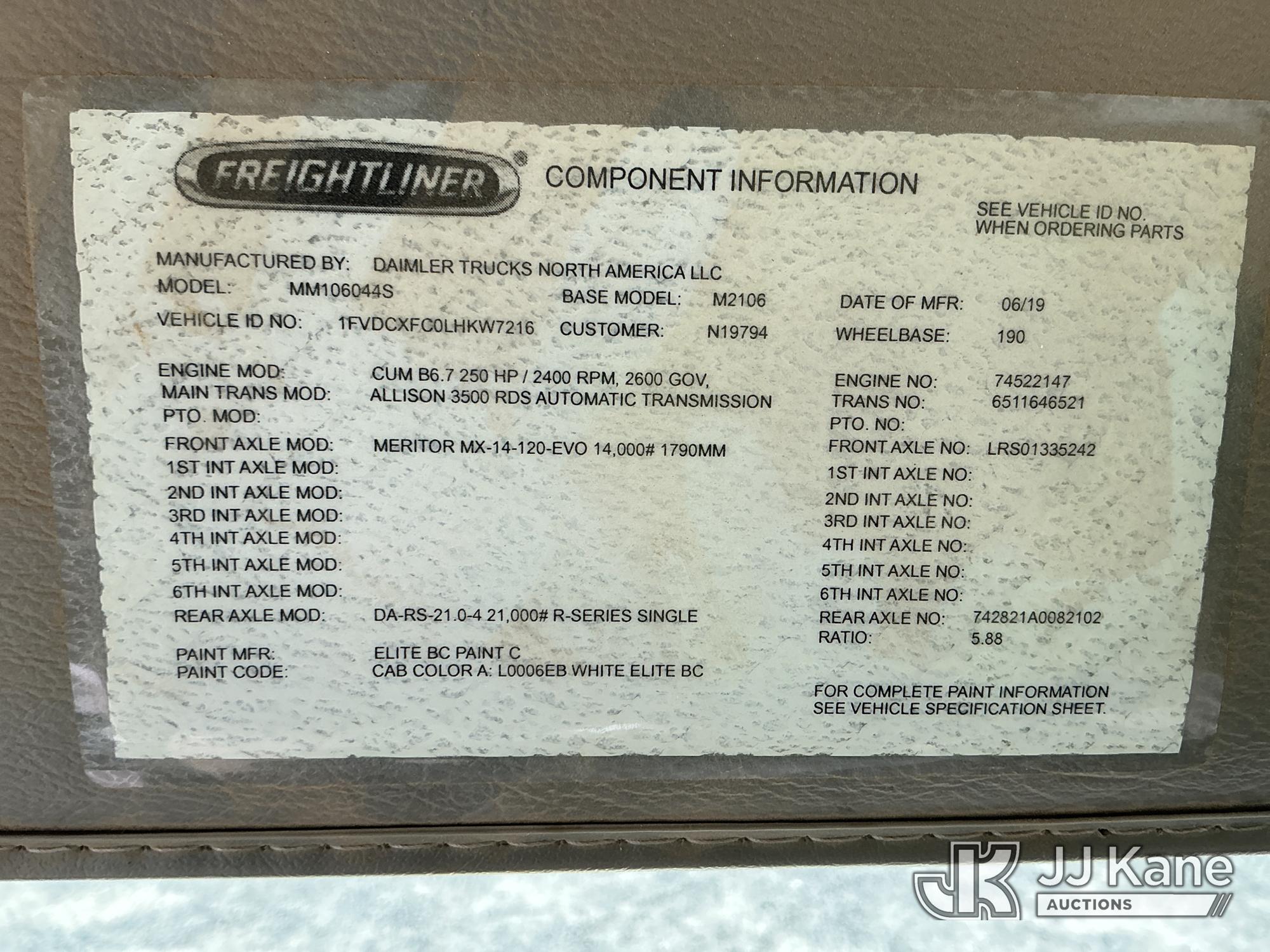 2020 Freightliner M2 106