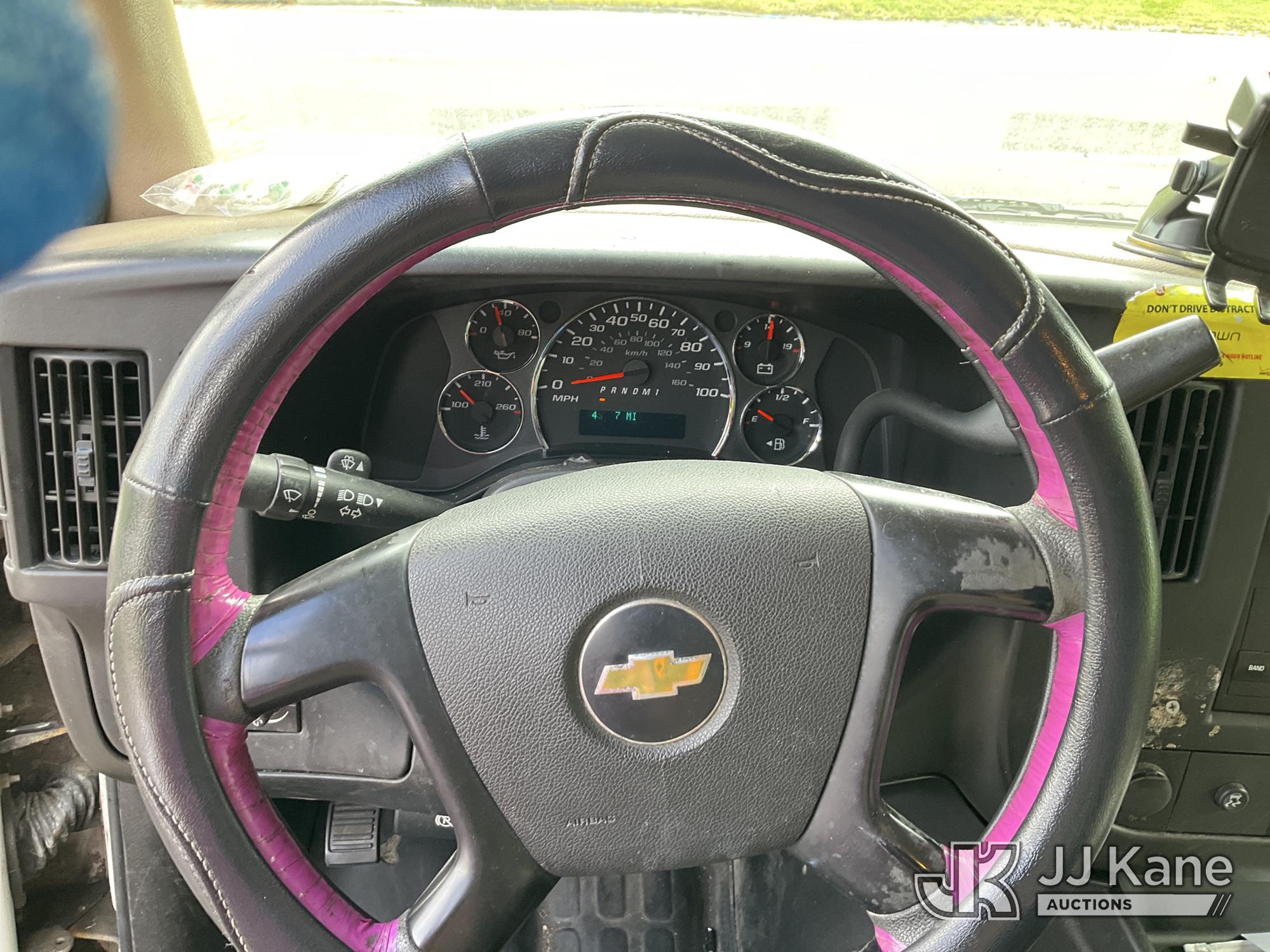 2011 Chevrolet Express G2500