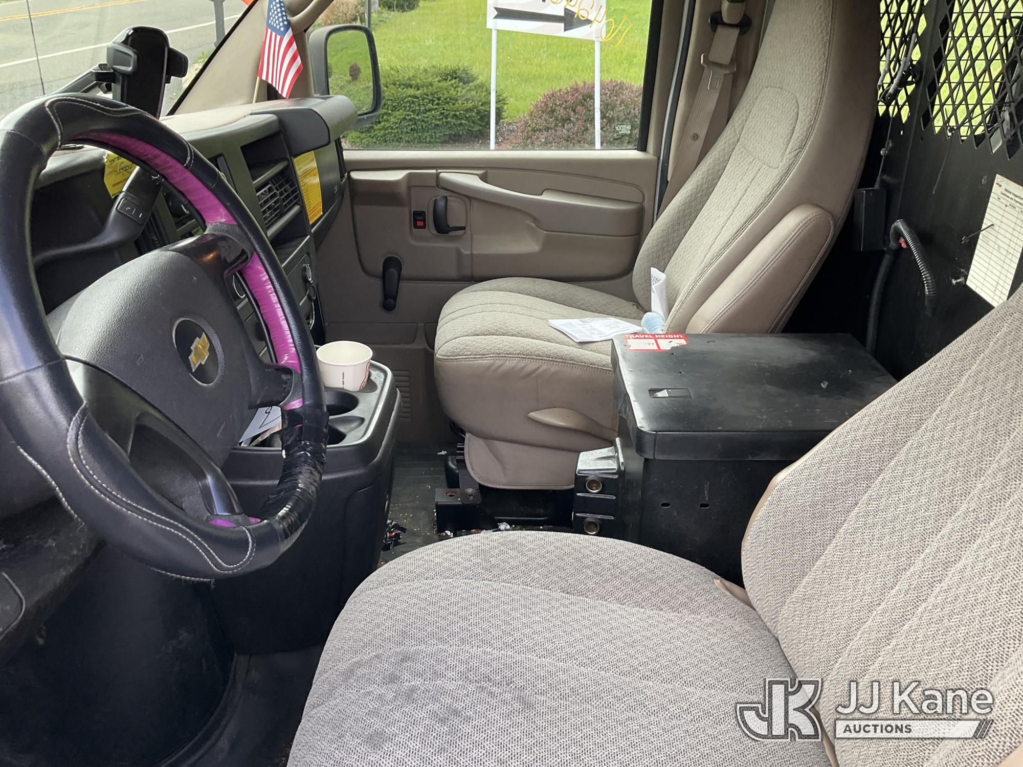 2011 Chevrolet Express G2500