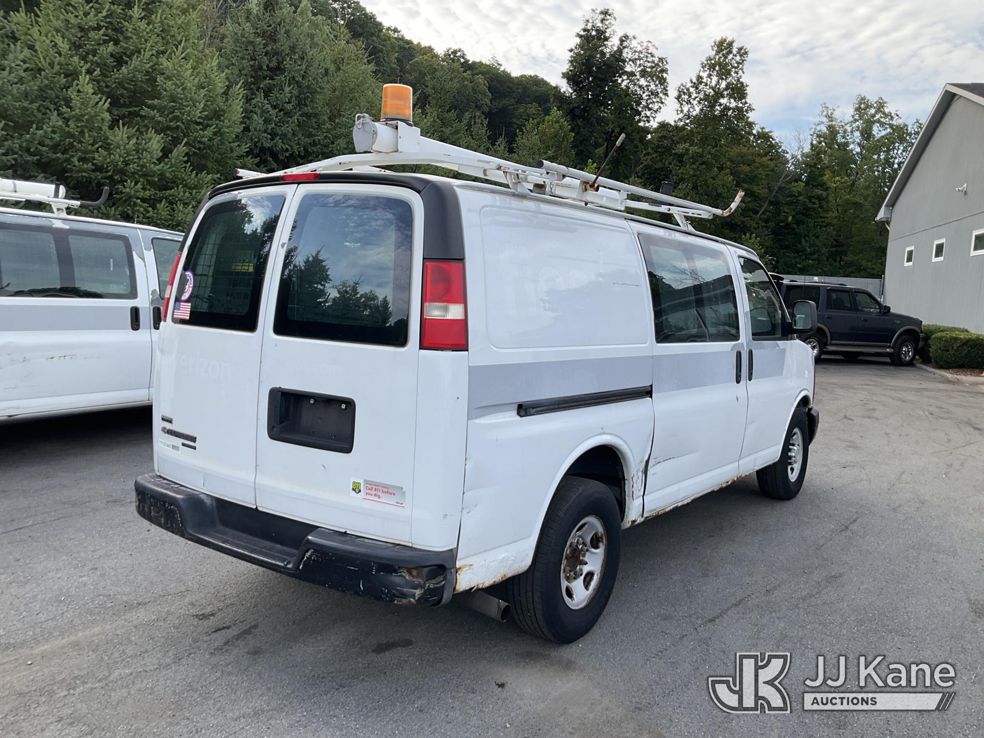 2011 Chevrolet Express G2500