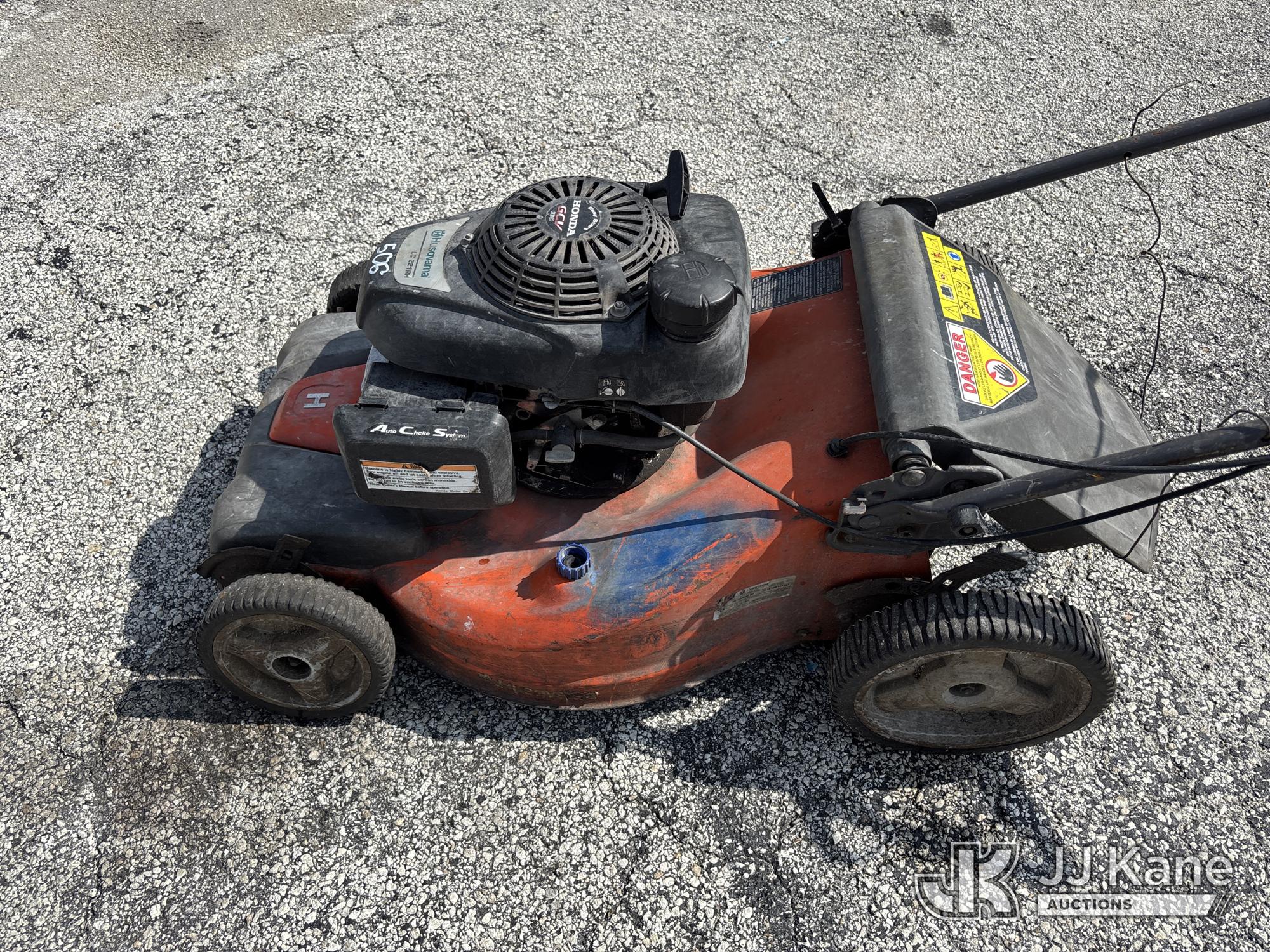0 Husqvarna LC221RH