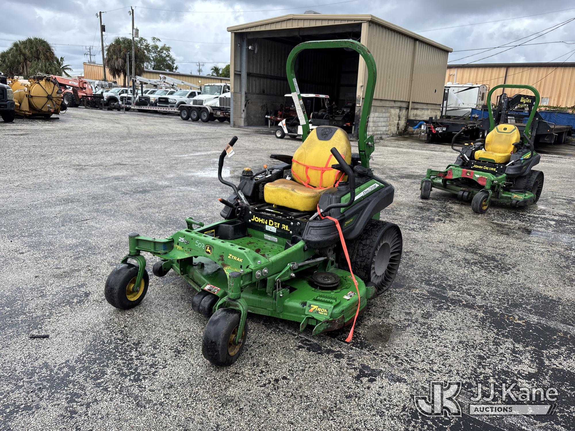 2022 John Deere ZTrak Z960M