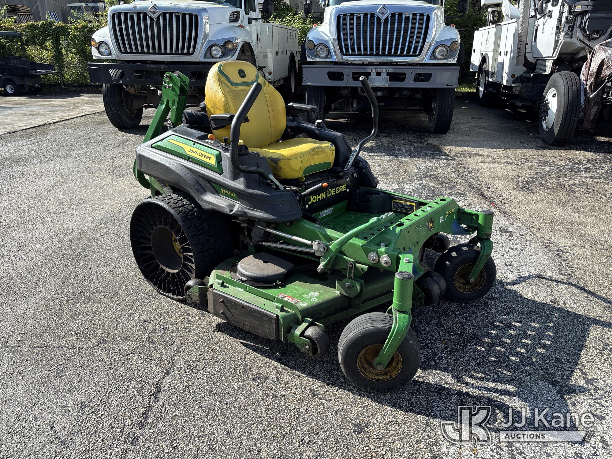 2023 John Deere ZTrak Z950M