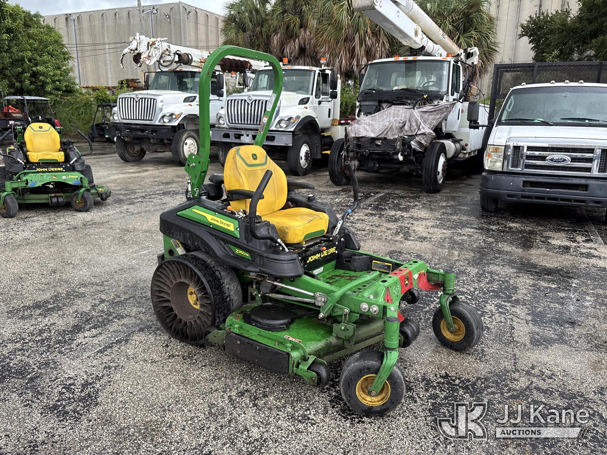 2023 John Deere ZTrak Z950M
