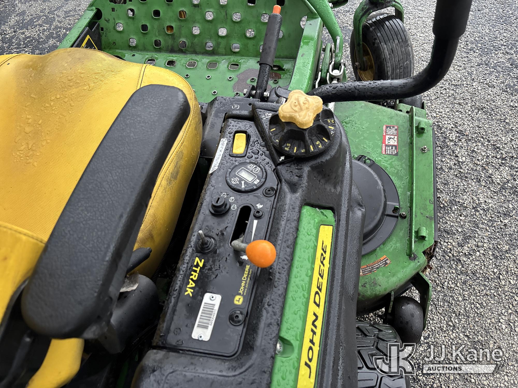 2023 John Deere ZTrak Z950M