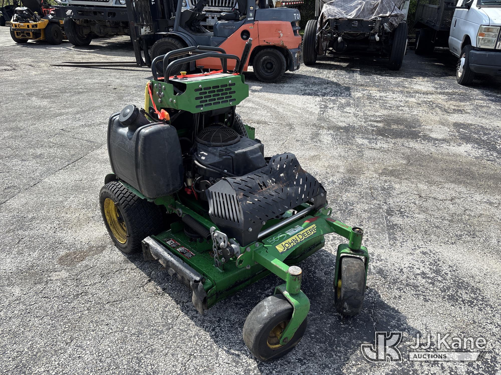 2020 John Deere 636M