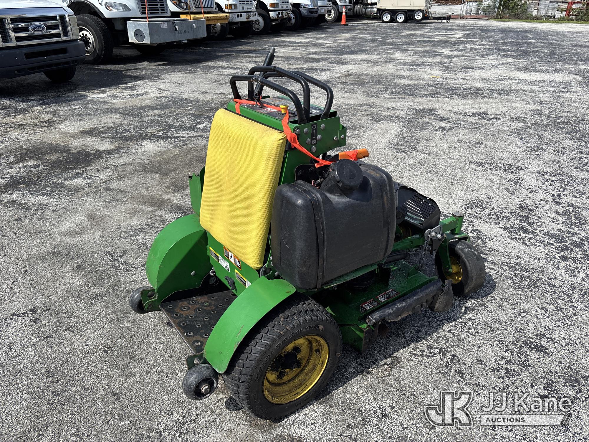 2020 John Deere 636M
