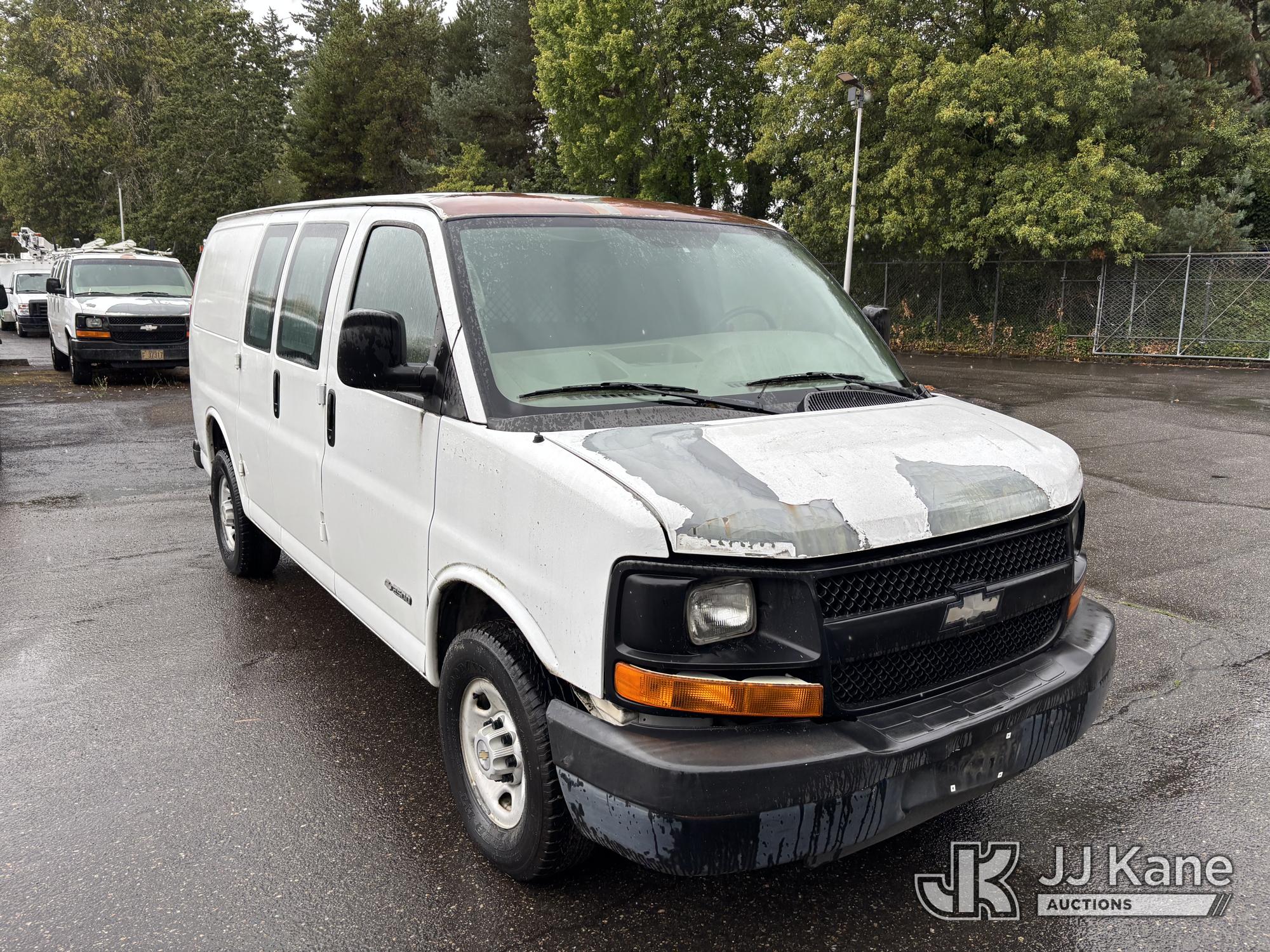 2005 Chevrolet Express G2500