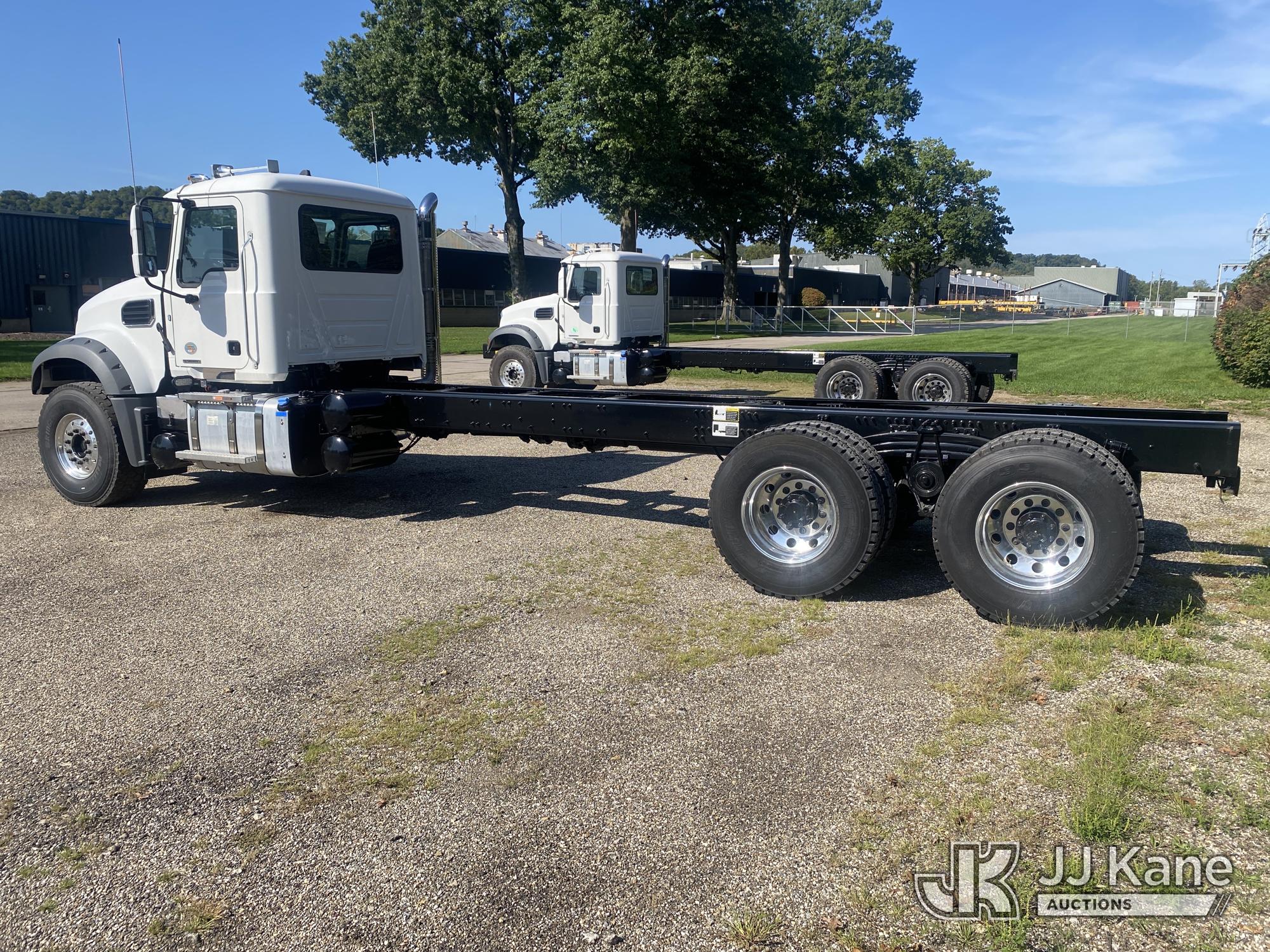 2025 Mack Granite 64F