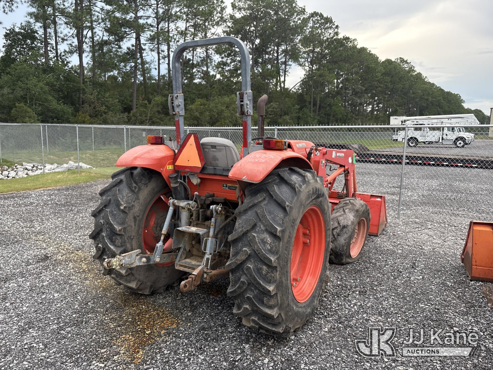 0 Kubota M7060HD