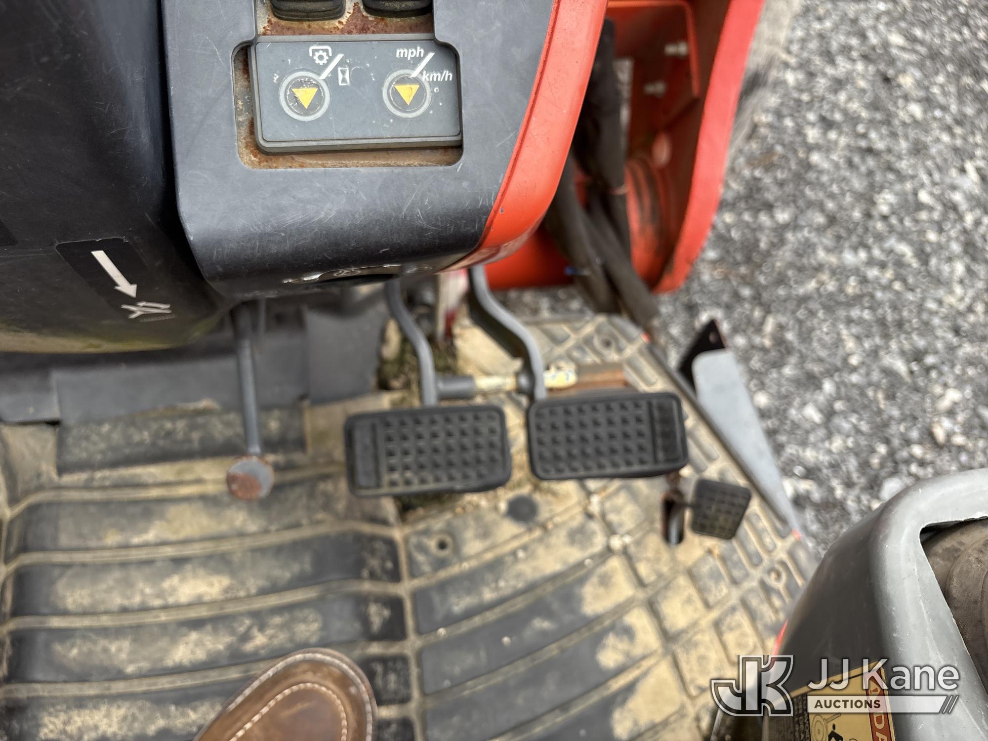 0 Kubota M7060HD