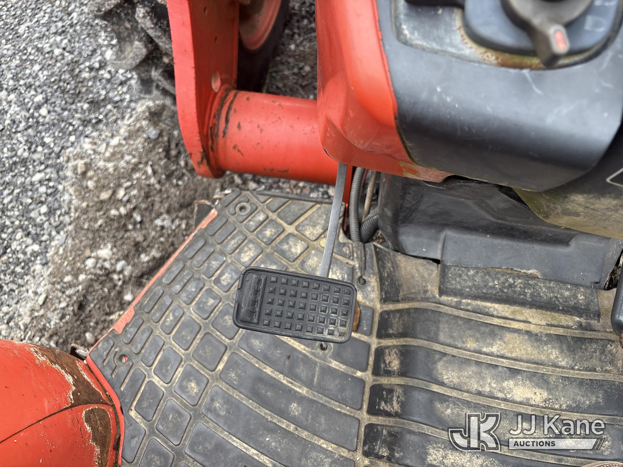 0 Kubota M7060HD
