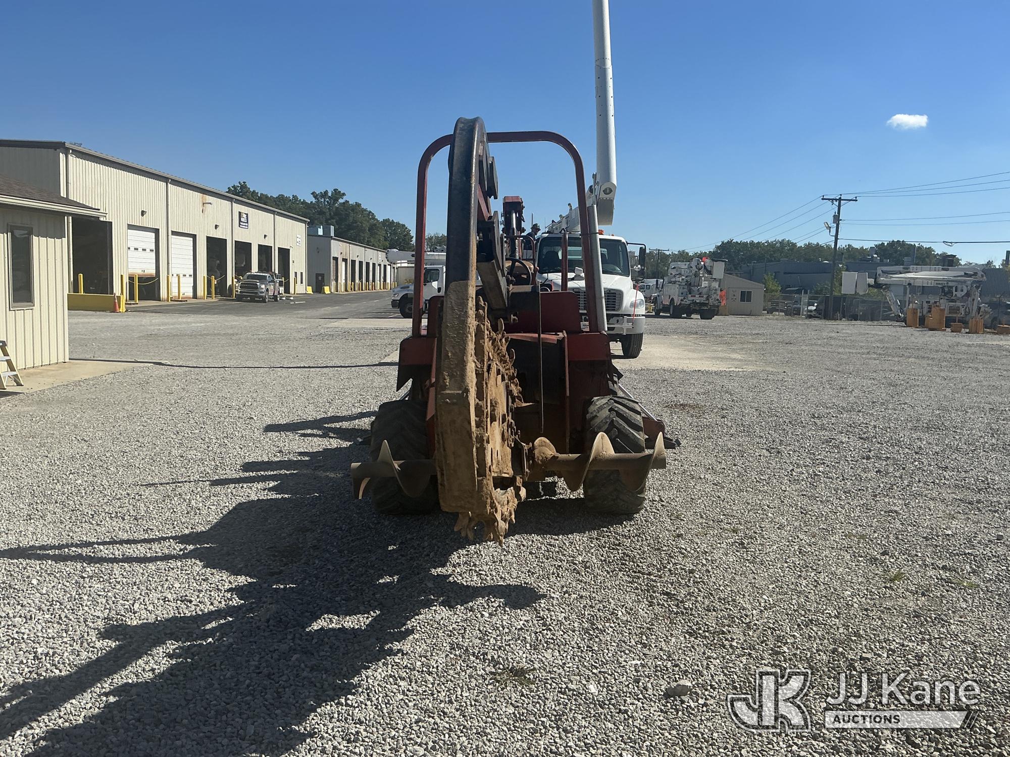 2000 Ditch Witch 5110DD