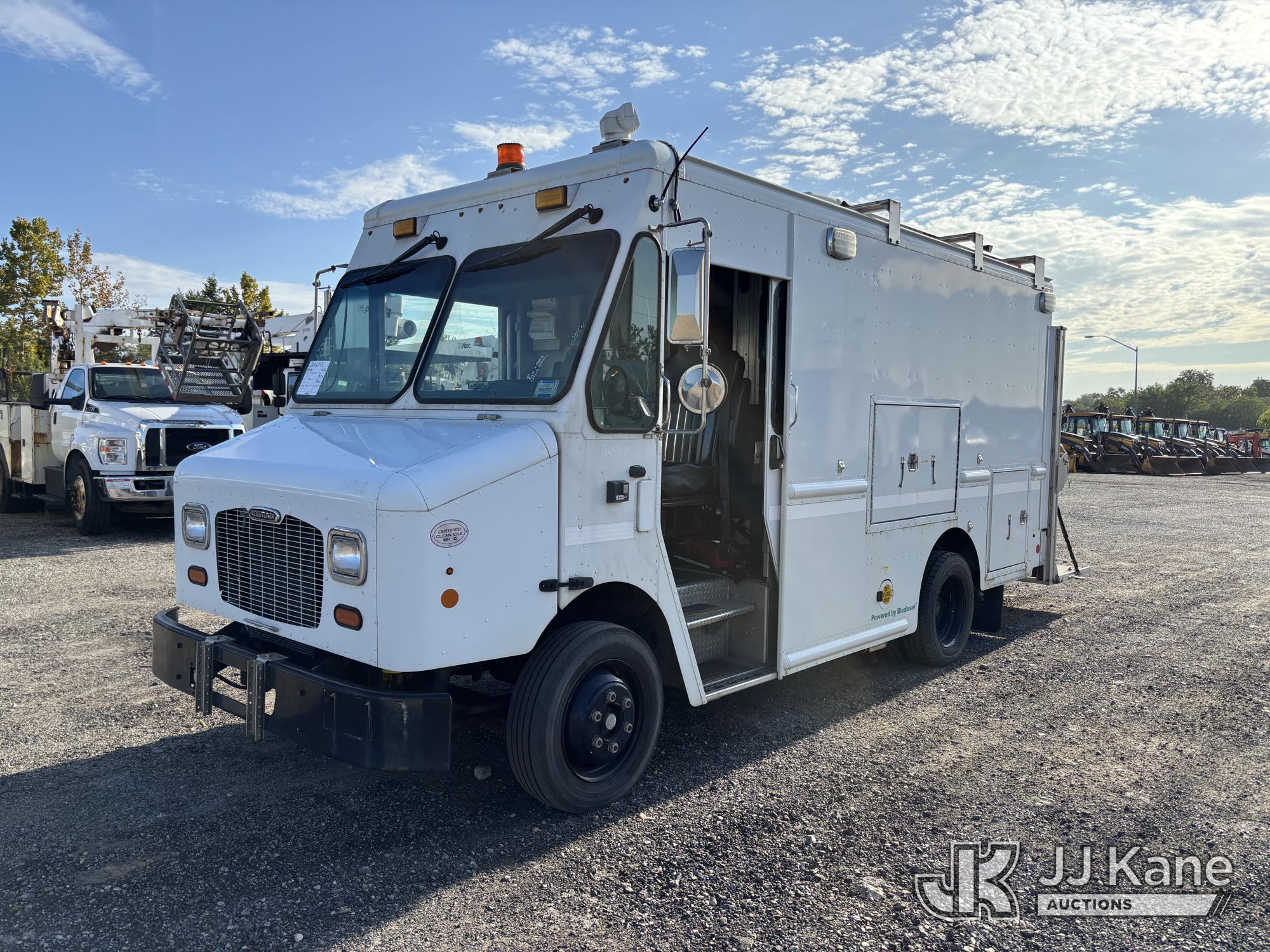 2016 Freightliner MT45 Chassis