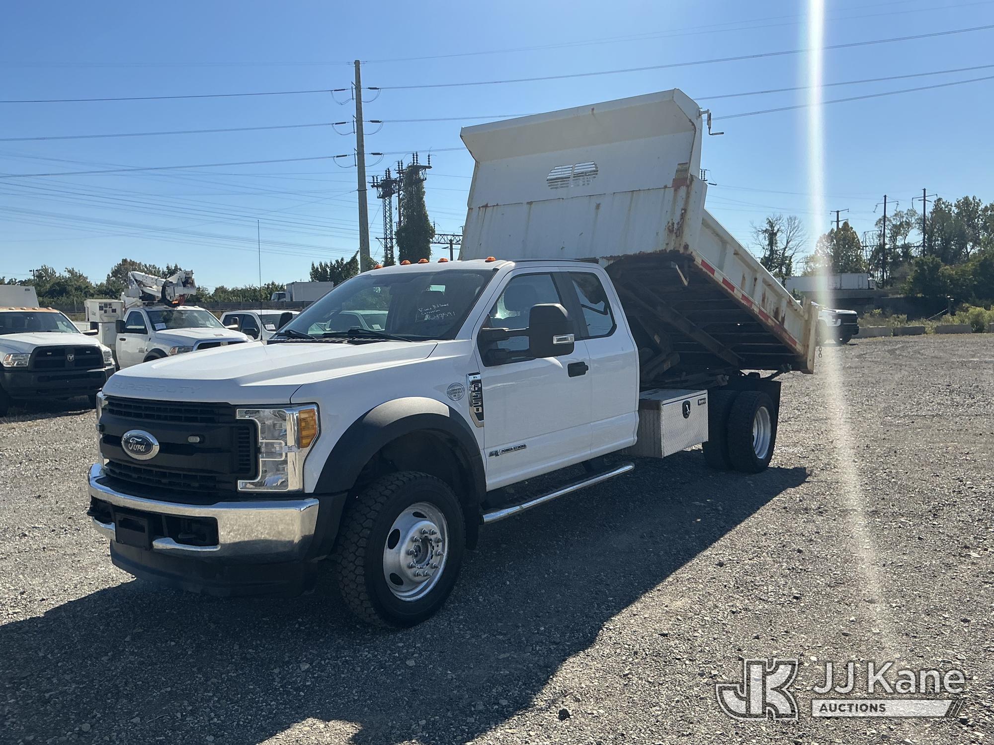 Photo of 2017 Ford F550