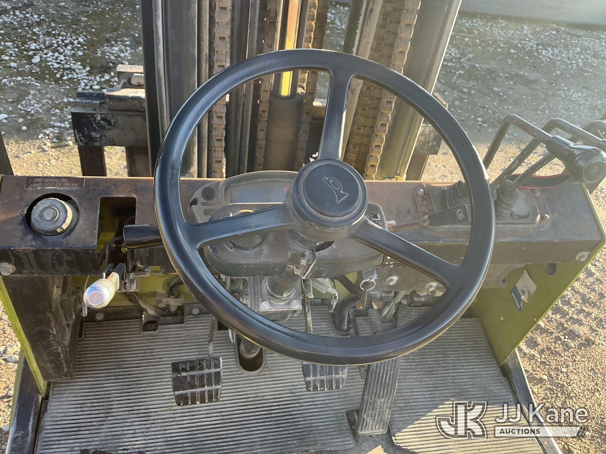 2003 Clark CMP25