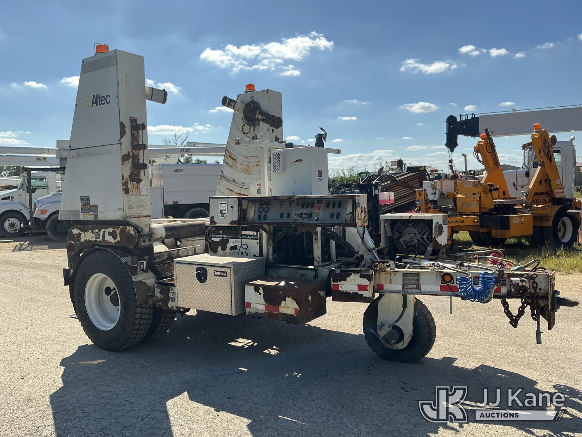 2013 Altec AD108