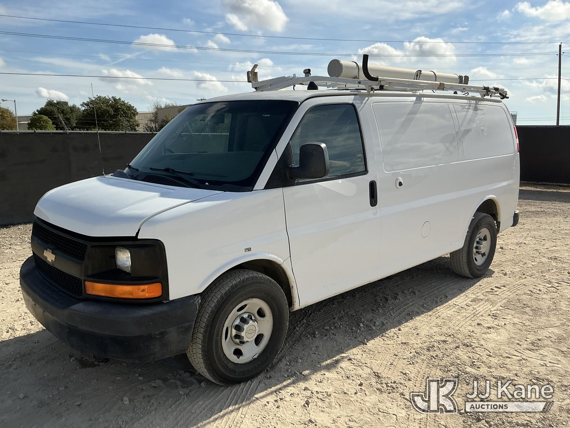 Photo of 2013 Chevrolet Express G2500
