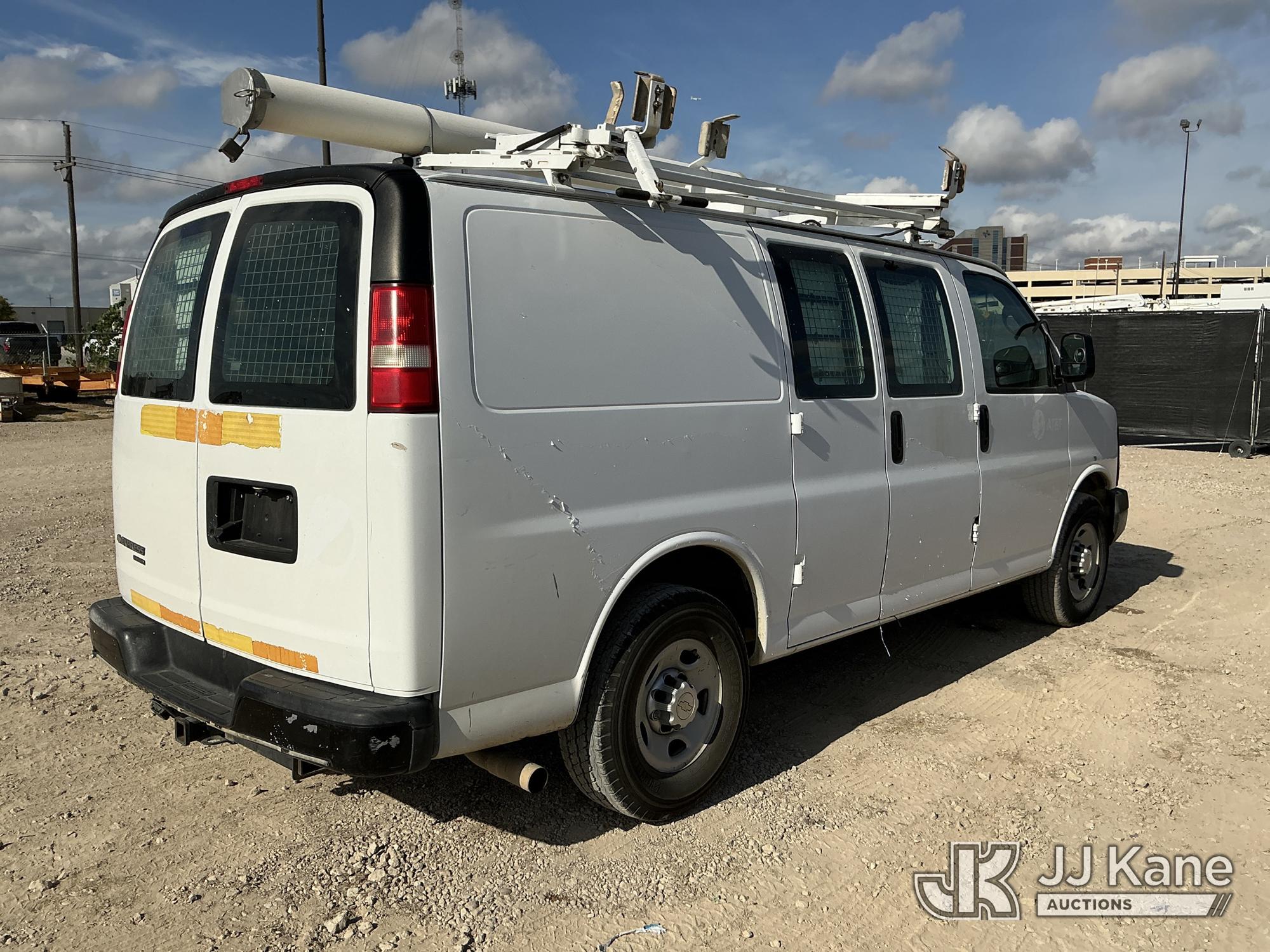 2013 Chevrolet EXPRESS G2500