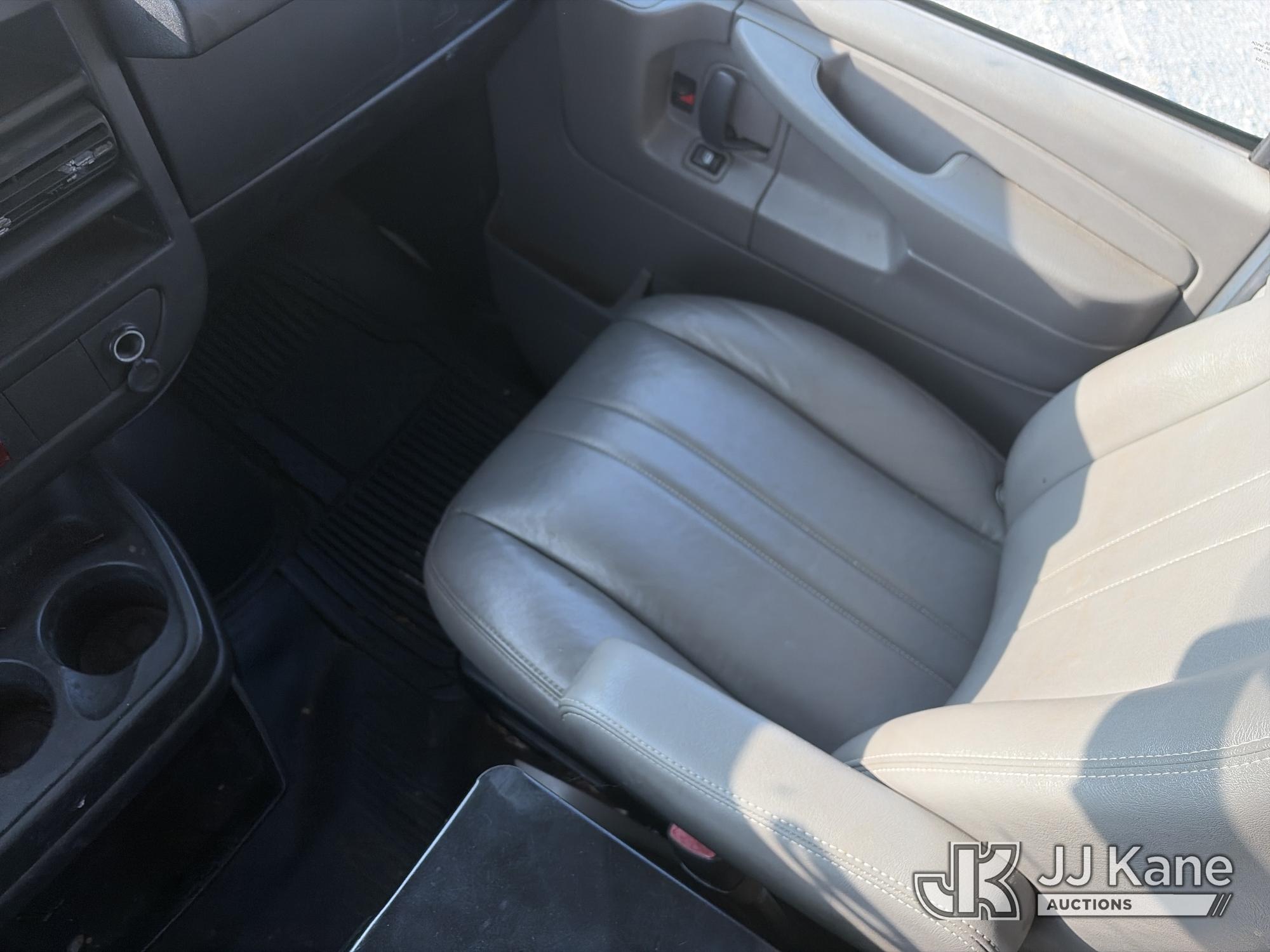 2014 Chevrolet Express G2500