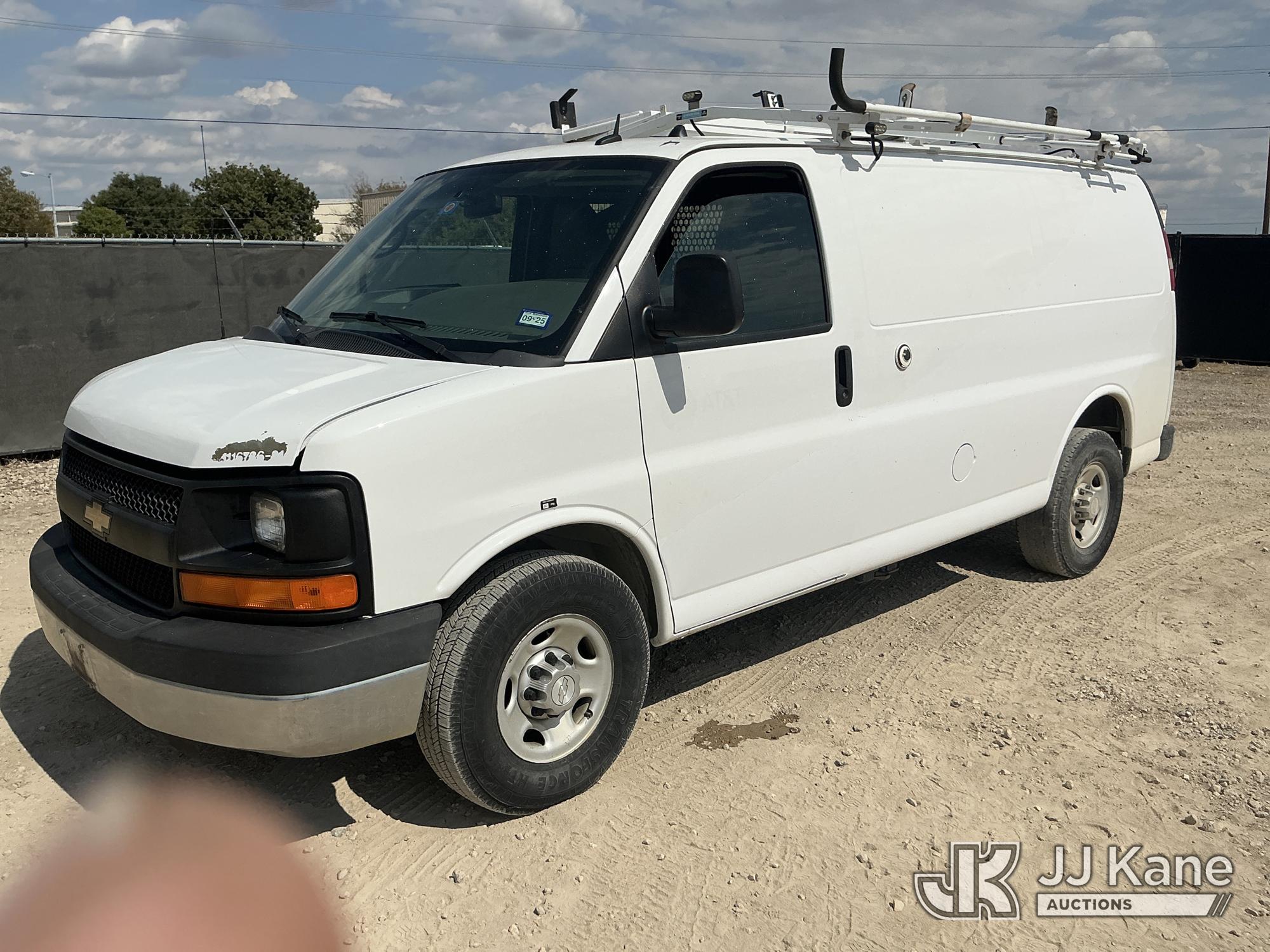 Photo of 2014 Chevrolet Express