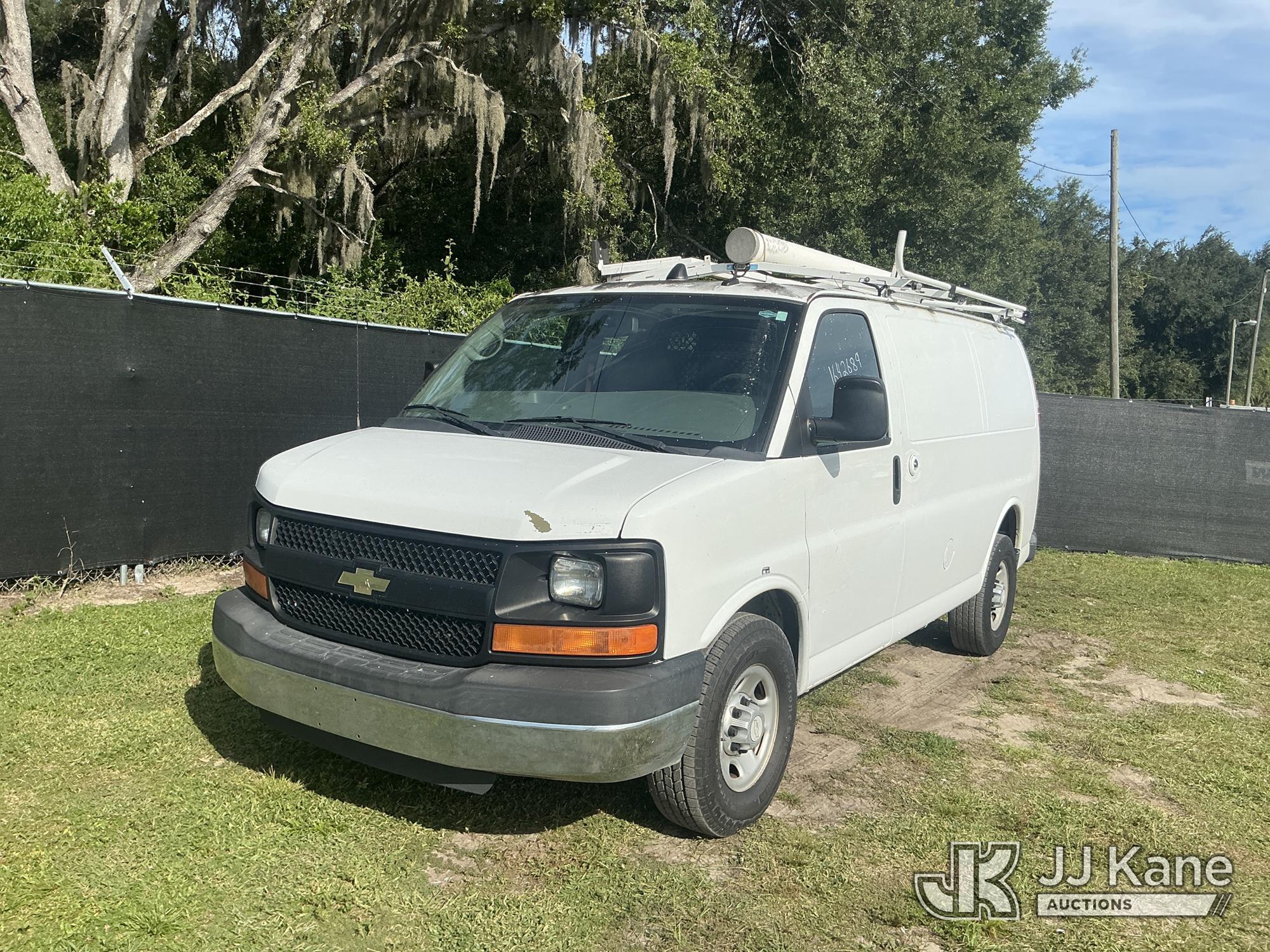 Photo of 2014 Chevrolet Express