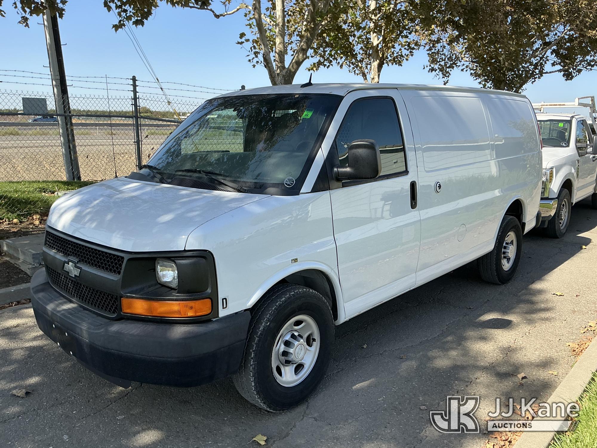 Photo of 2015 Chevrolet Express